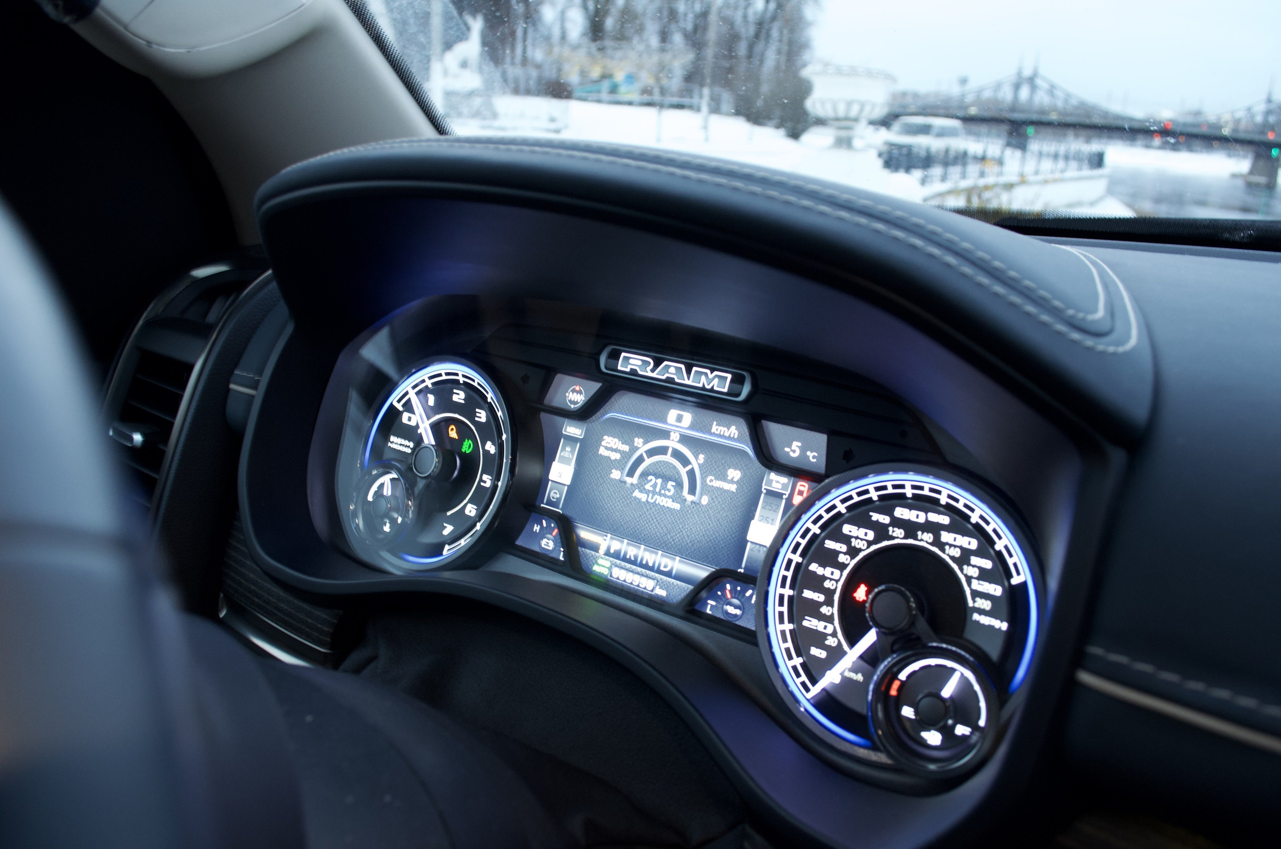 АВТО НА ПРОДАЖУ. Разноплановый фотограф из Москвы/Твери