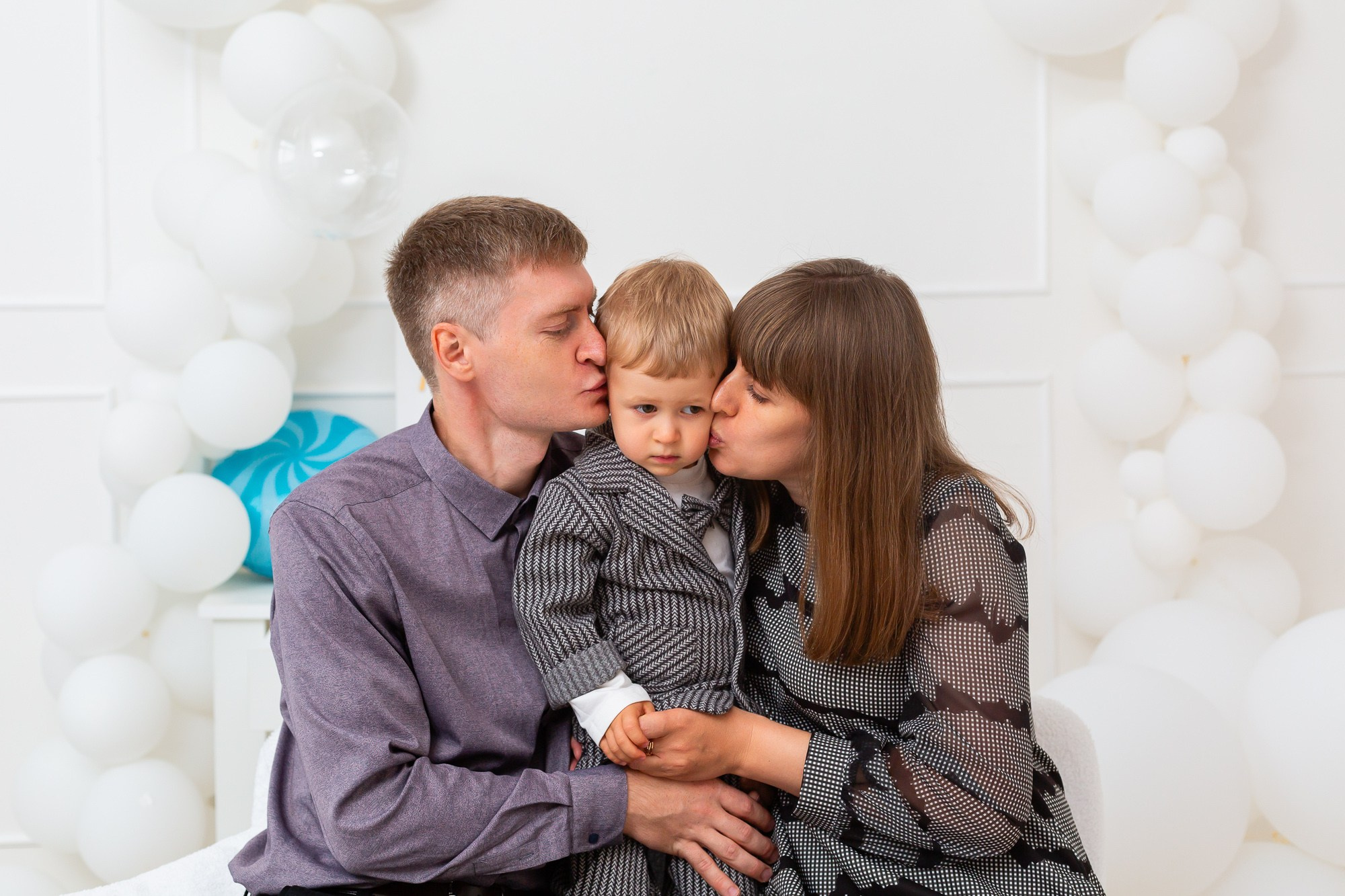 2 года Роману. Студийная съёмка. Фотограф в Волгограде и Волжском Наталья Фирсова