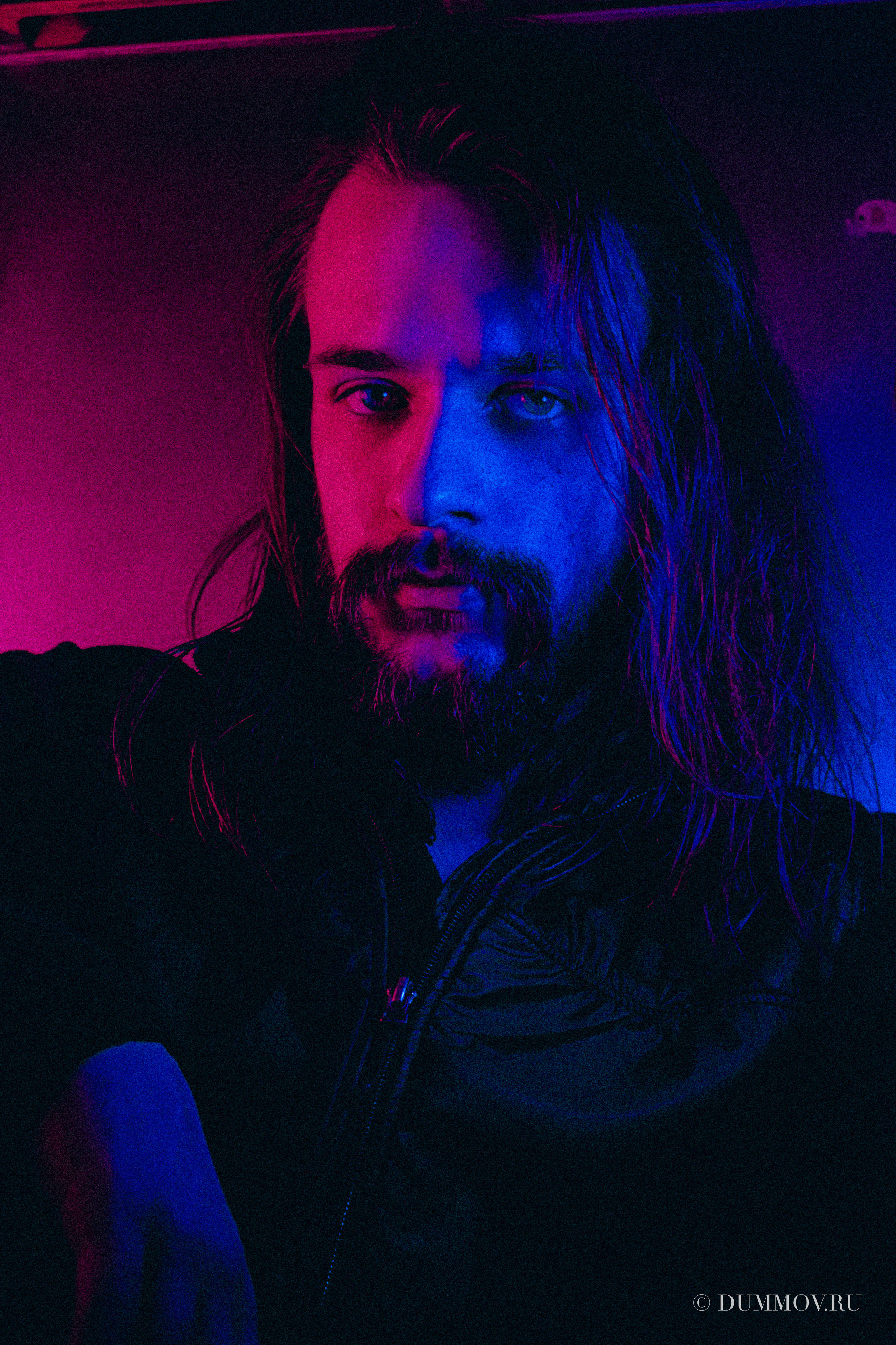 Бодя и цветной свет. Фотограф в Санкт-Петербурге