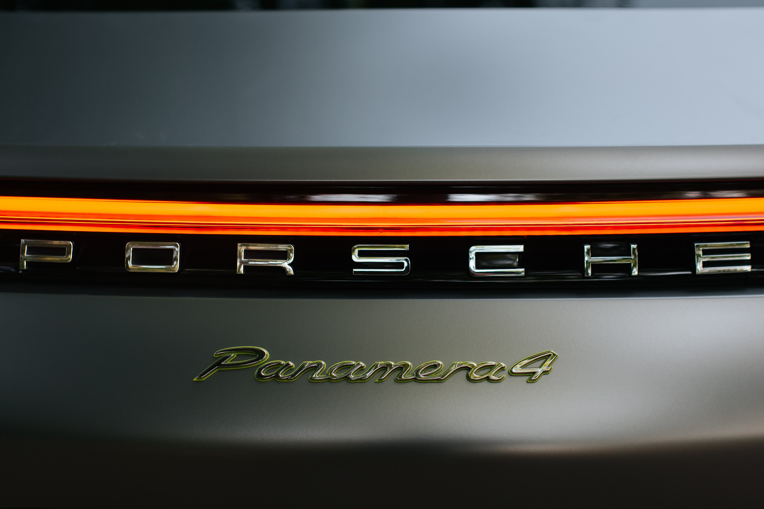 Porsche Panamera. Фотограф в на Пхукете Сергей Войлоков