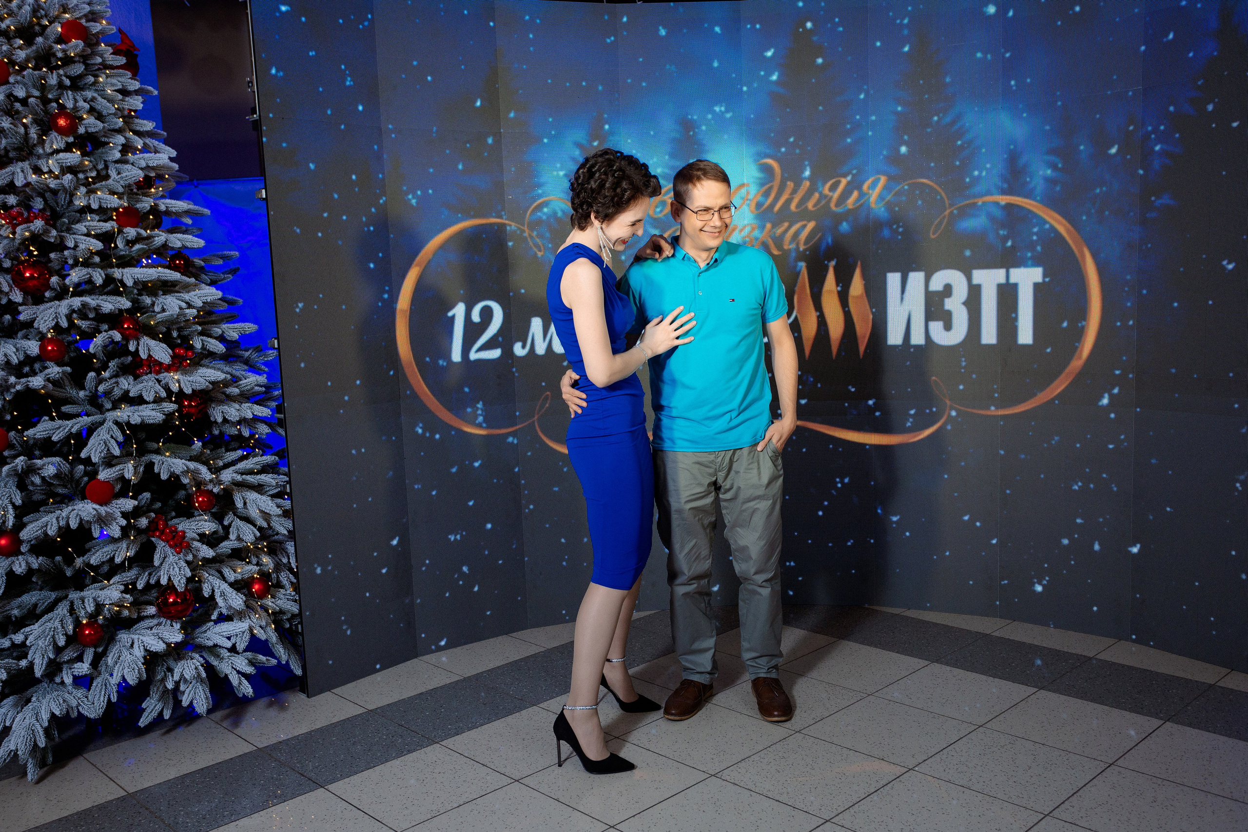 РЕПОРТАЖ: НОВЫЙ ГОД В ДК МЕТАЛЛУРГ. Профессиональный фотограф в Ижевске Леша Петров