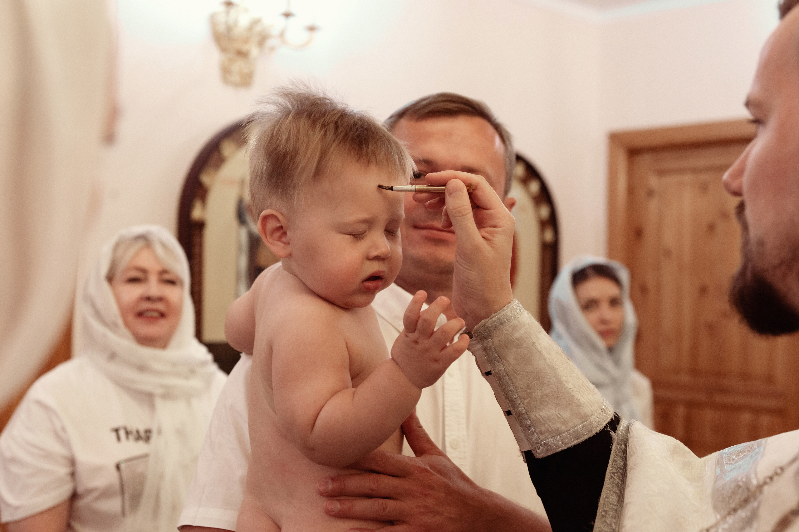 Крещение Ивана Храм Сергия Радонежского п. Ростоши. Фотограф новорожденных Оренбург Оксана Трофимова