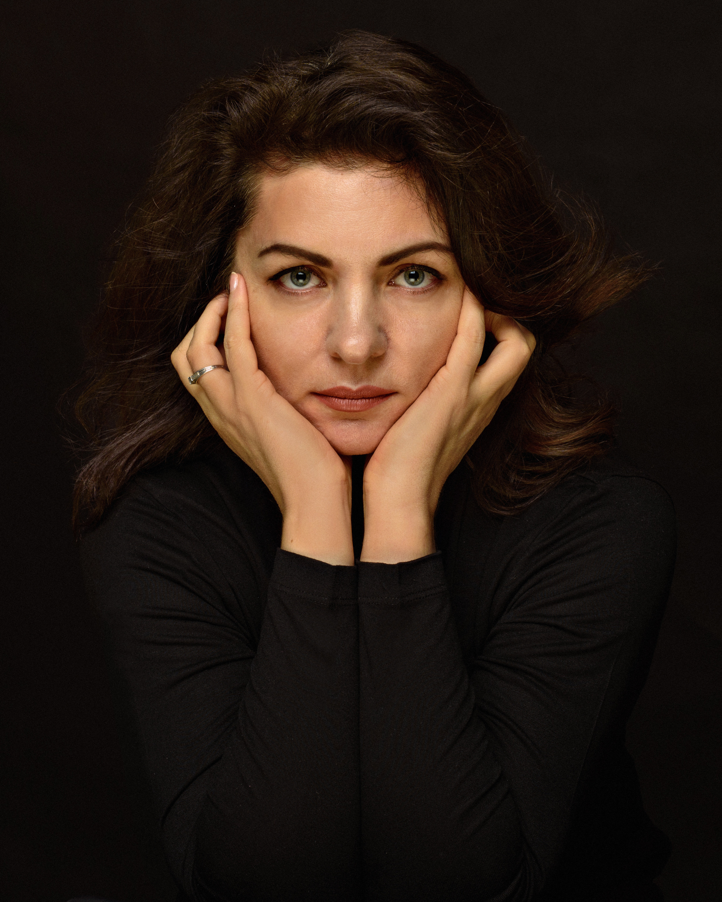 Наталья в черном. Агентство личного бренда «Брендовски»