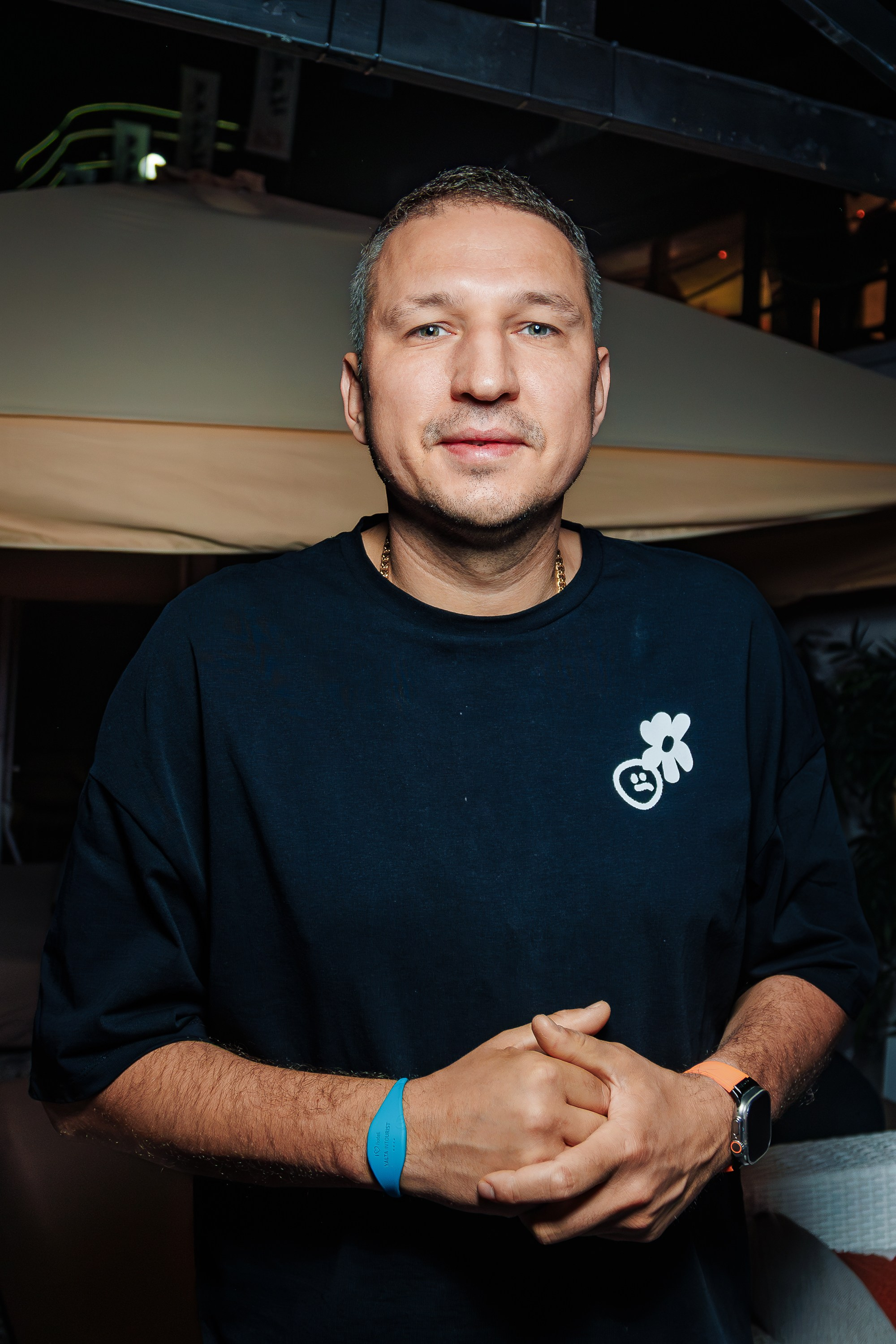 «МИША МАРВИН"_Чайка на пляже_Ялта_14.06.2025. Аминов Руслан | Фотограф