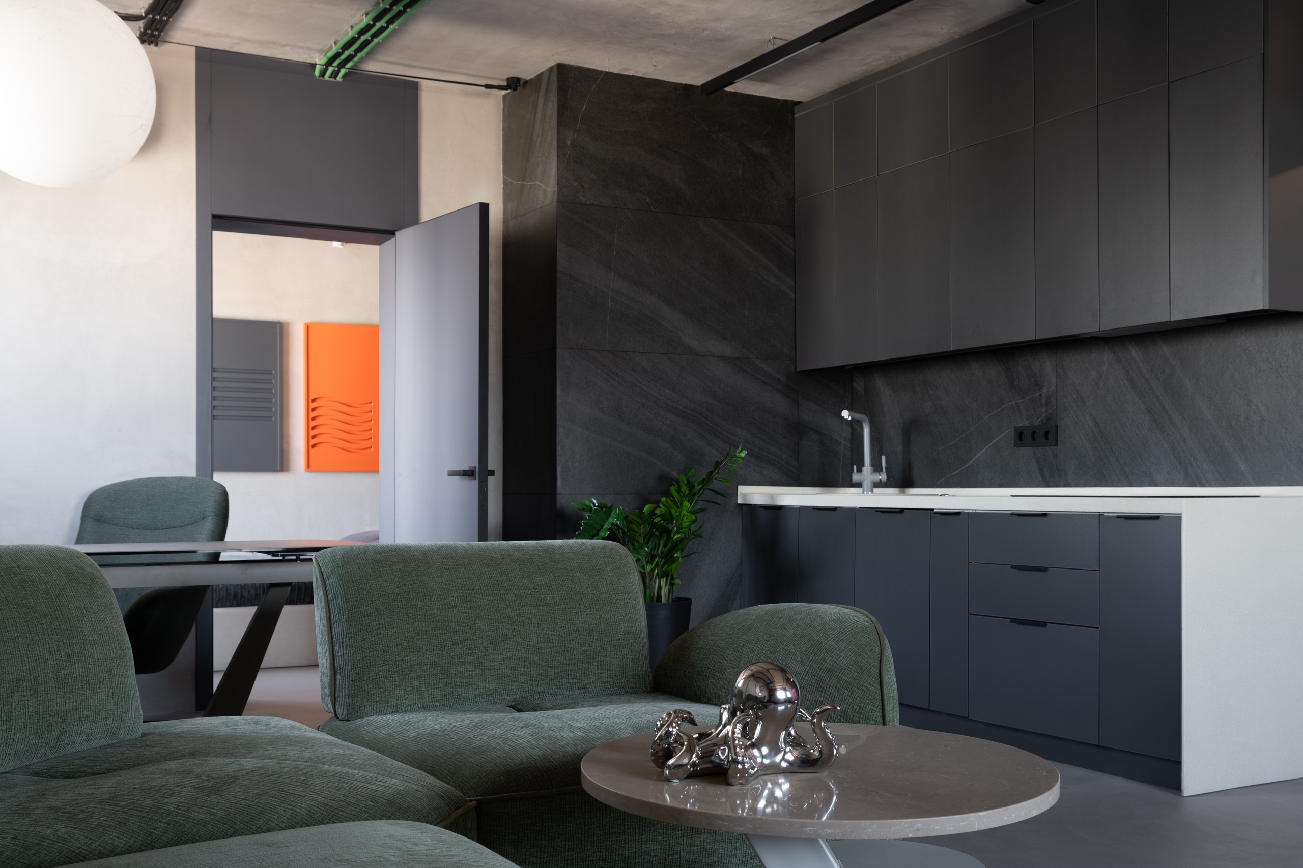 ЖК «Солнечный Квартал», 73 м². Room Design Studio