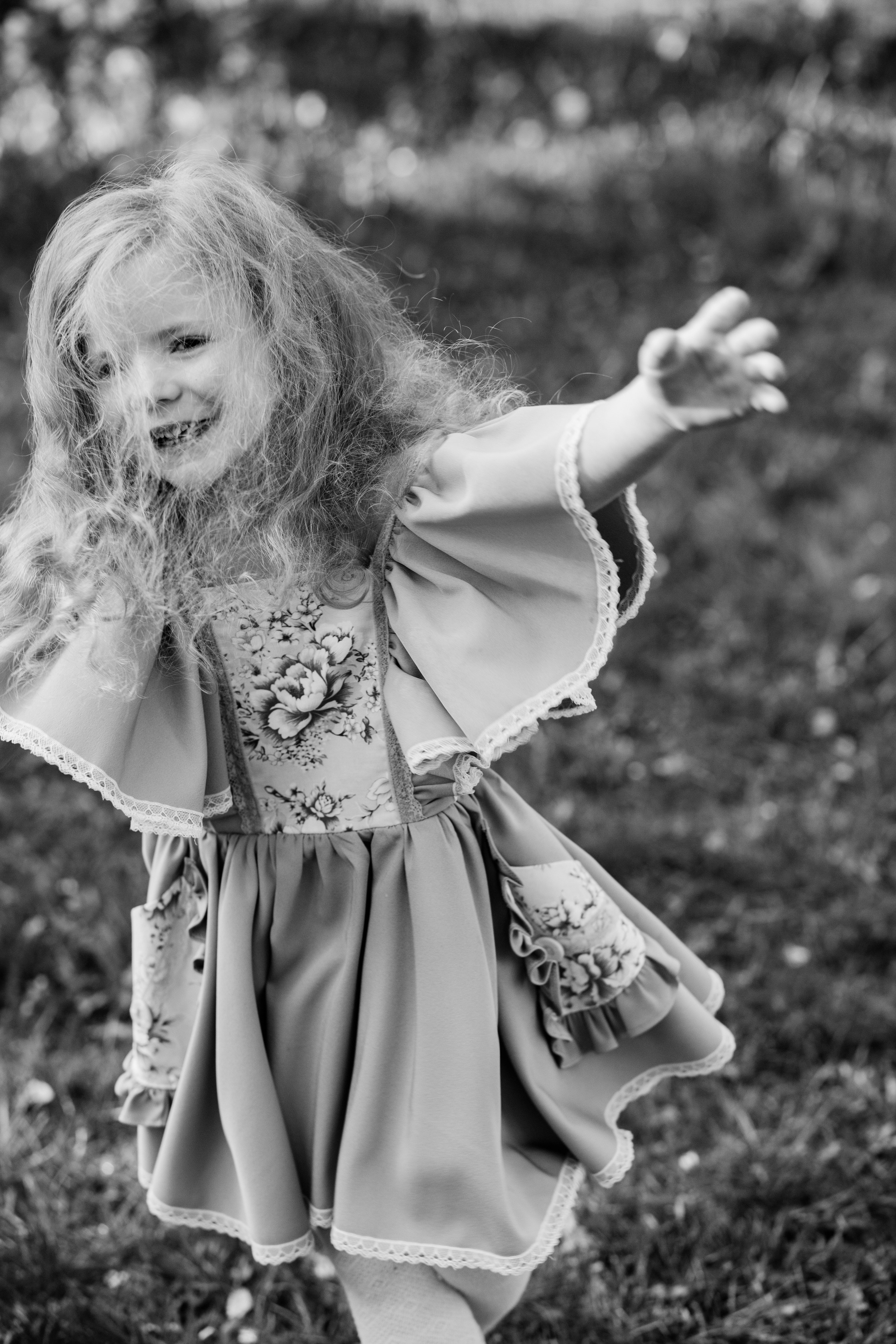 Семейная фотосессия в белых яблонях. Фотограф в Санкт-Петербурге, Анна Скворцова