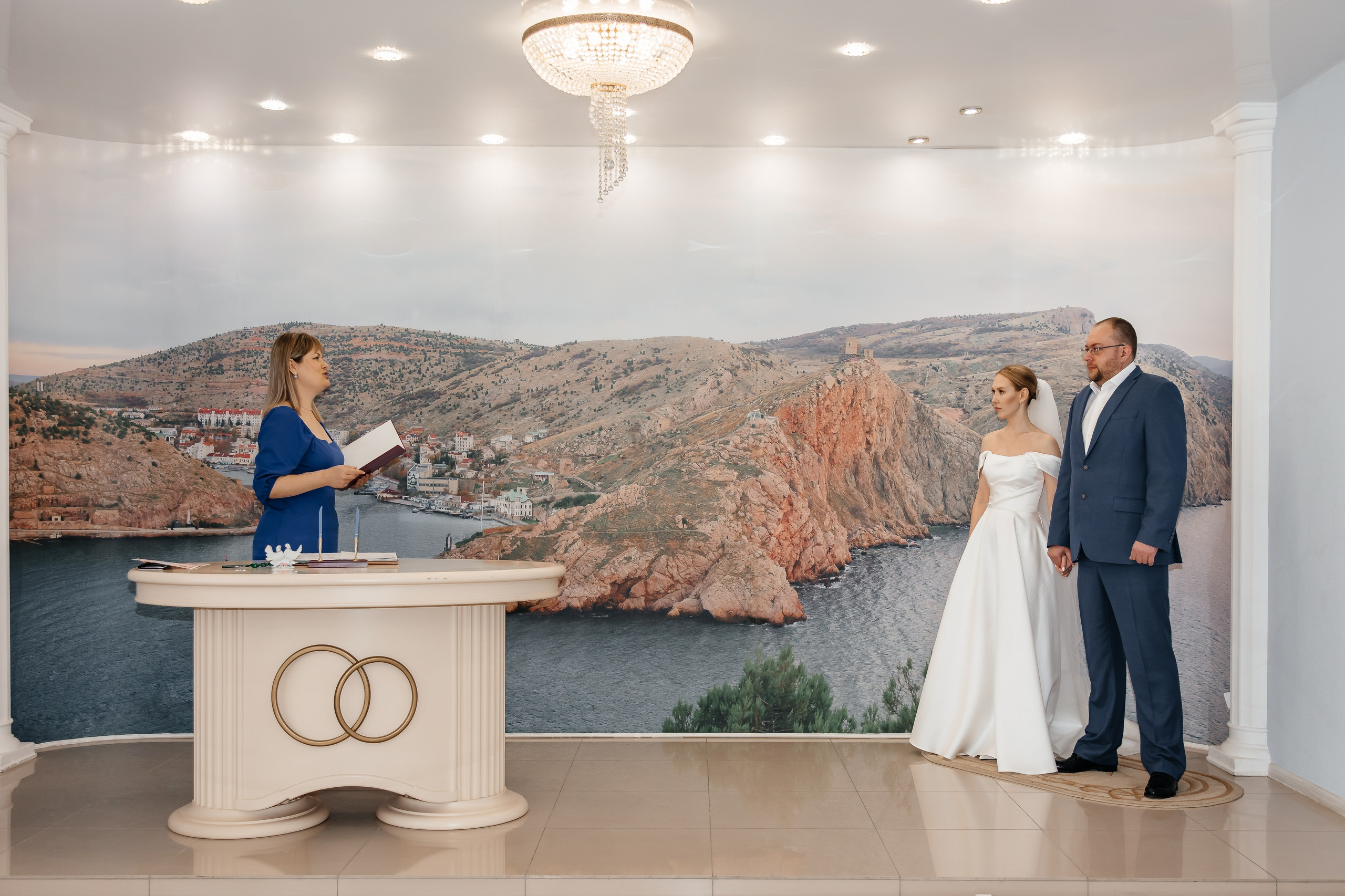 Анонс свадьбы Алены и Алексея. Весенняя Балаклава и Ливадийский дворец. Свадебный фотограф в Крыму и Севастополе Ольга Баскакова