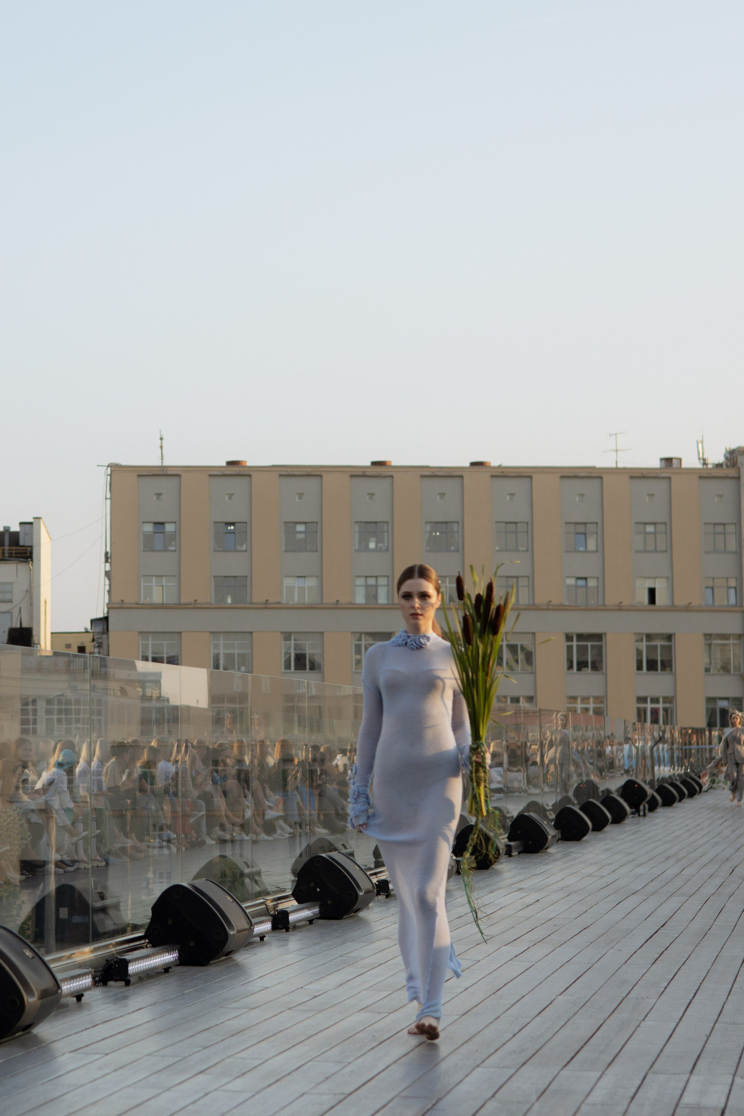 Модный показ. Парящий мост. Оформление свадеб, декор свадеб Вера Маркова, Москва