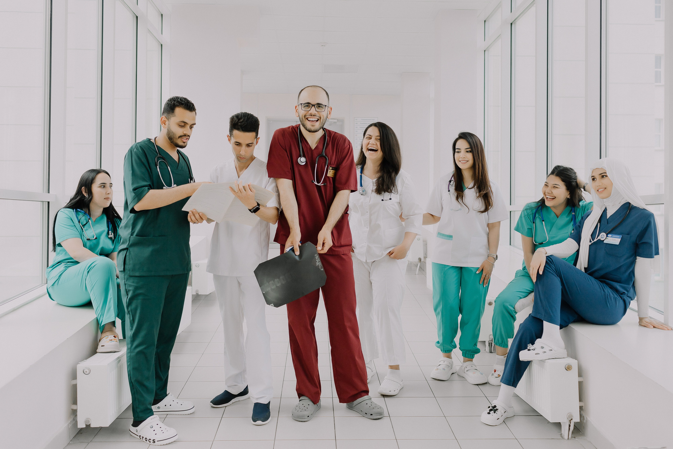 Съёмка для выпускников ГГМУ с элементами контента. Часть 2. Сергеев Алексей. Фотограф