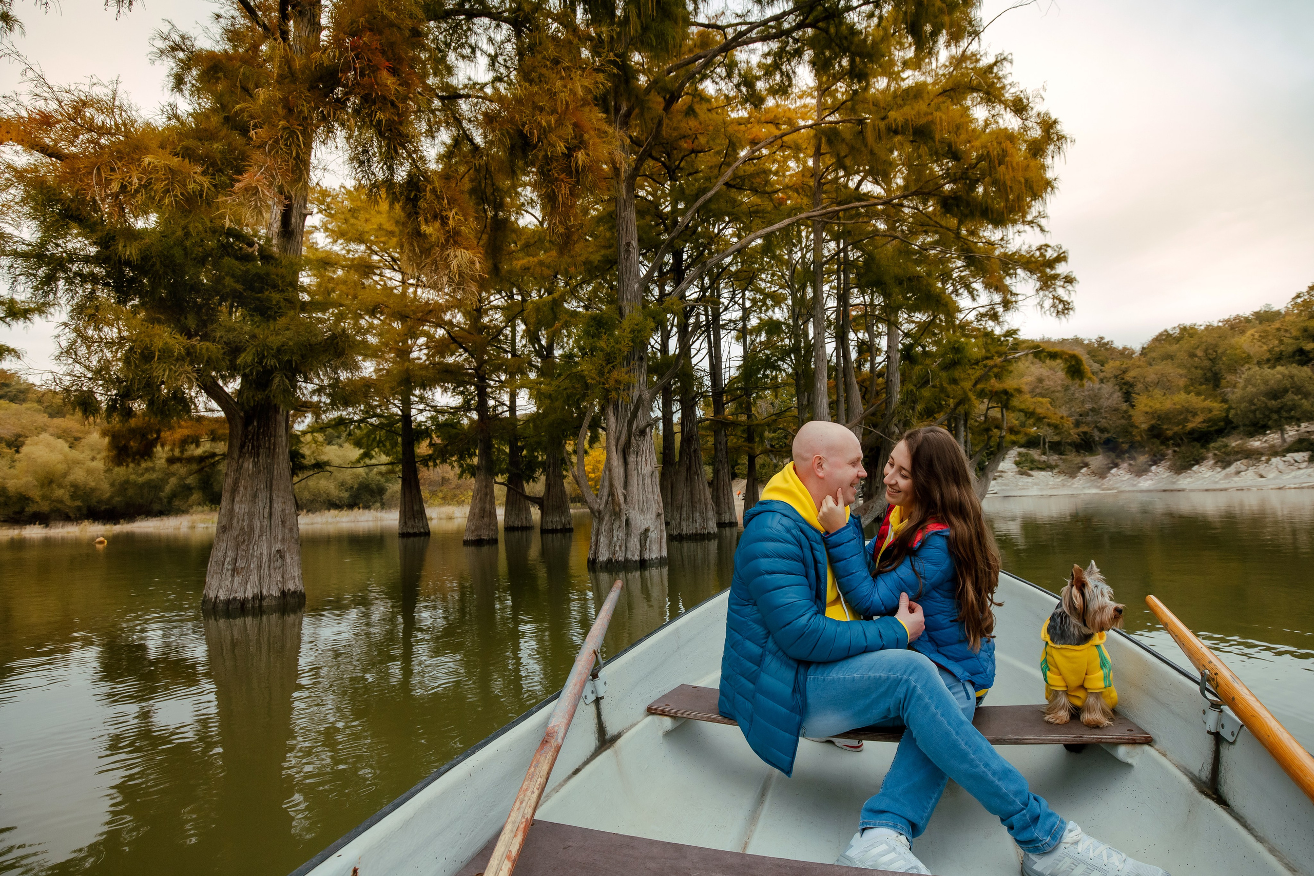 На озере. Фотограф Новороссийск