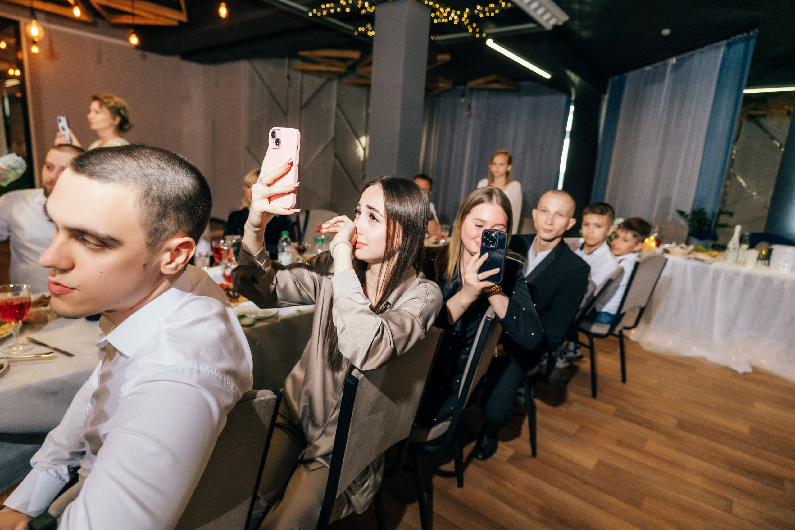 Красный кабриолет. Фотограф Ангарск Иркутск Ксения Король