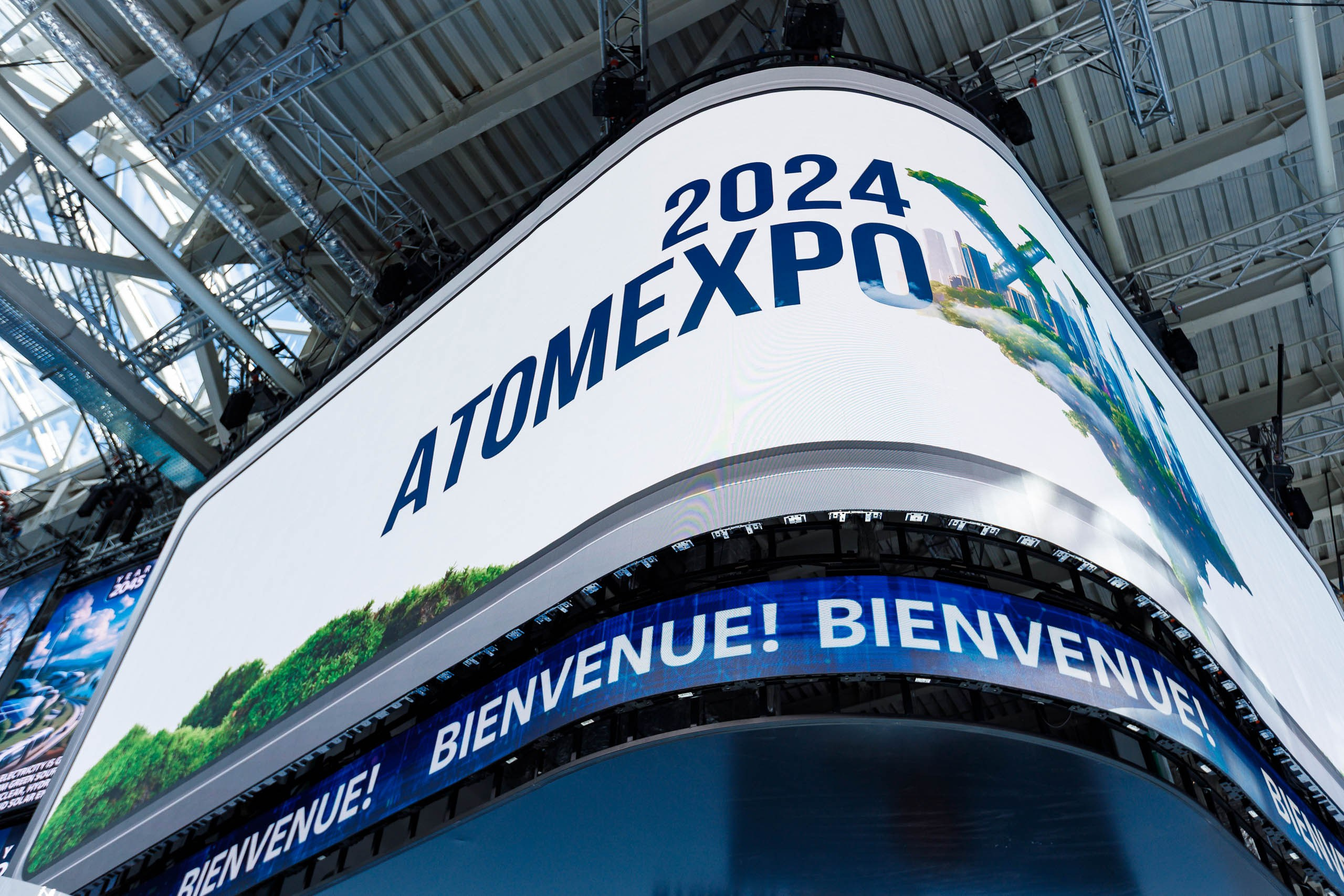 Подписания соглашений на форуме ATOM EXPO XIII 2024 в Сириусе. Репортажный фотограф в Москве, Сочи и Санкт-Петербурге