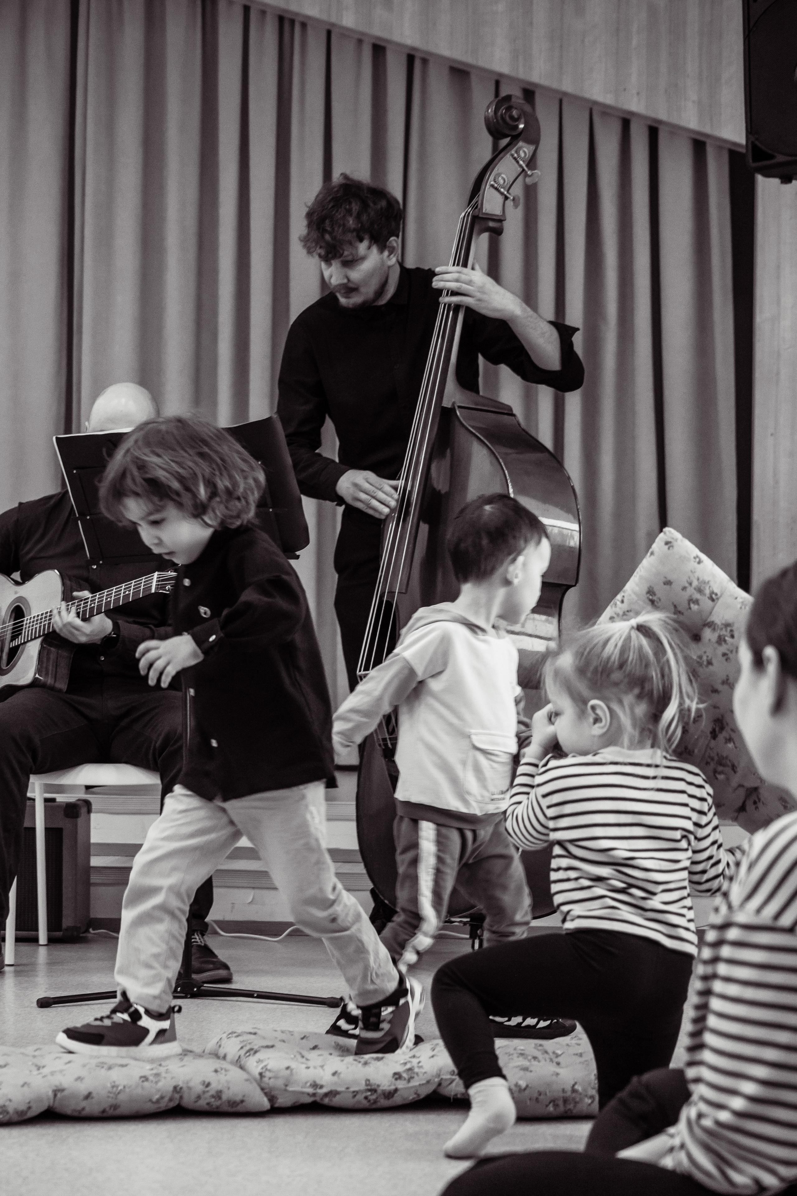 Детский концерт. Джаз-бэнд «МанушМануш». Золотые Бусины. 22.02.2025. Профессиональное фото в Казани: от идеи до результата. Фотограф Яна Мур