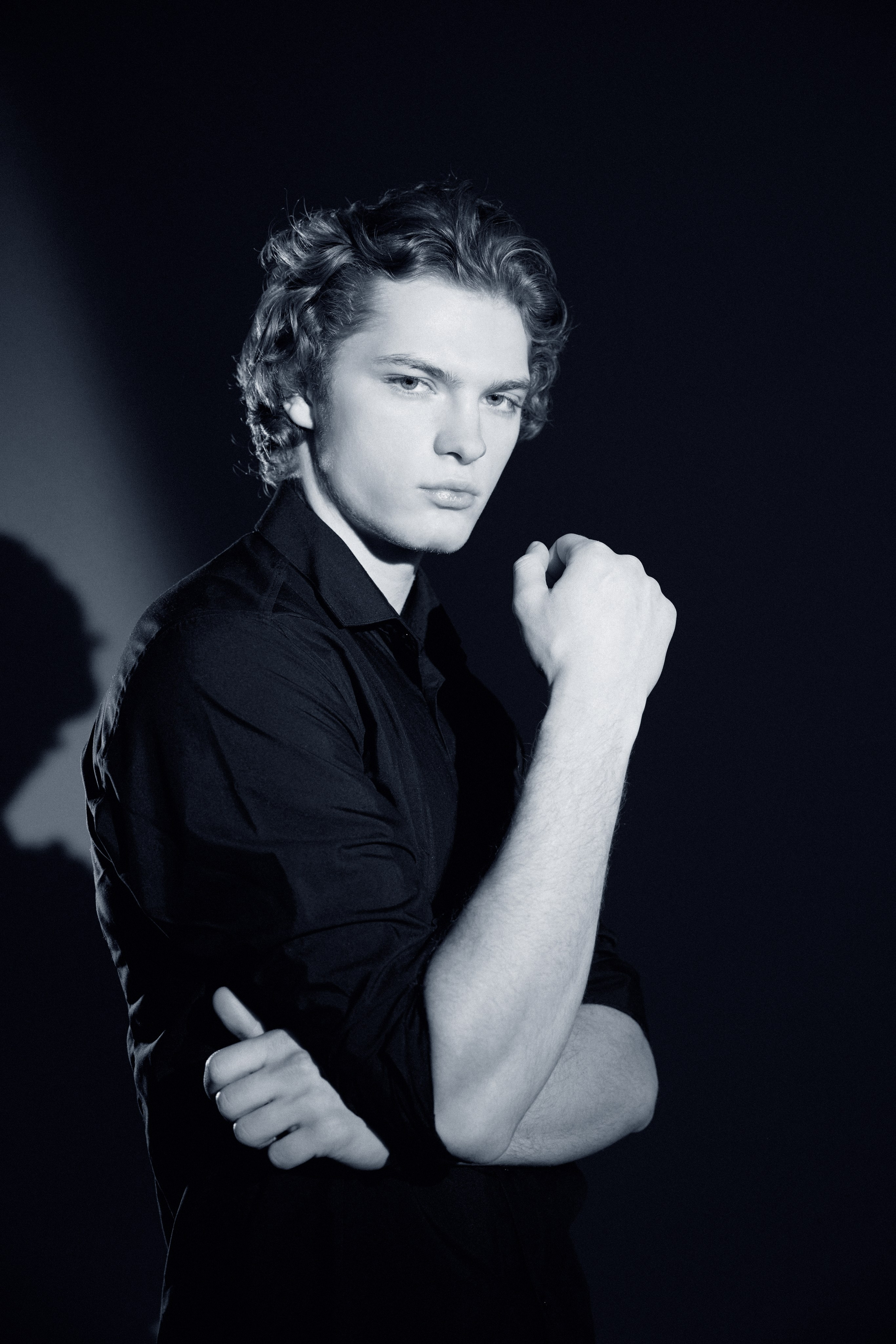 Мужское портфолио модели. Портретный фотограф в Москве Павел Горчаков
