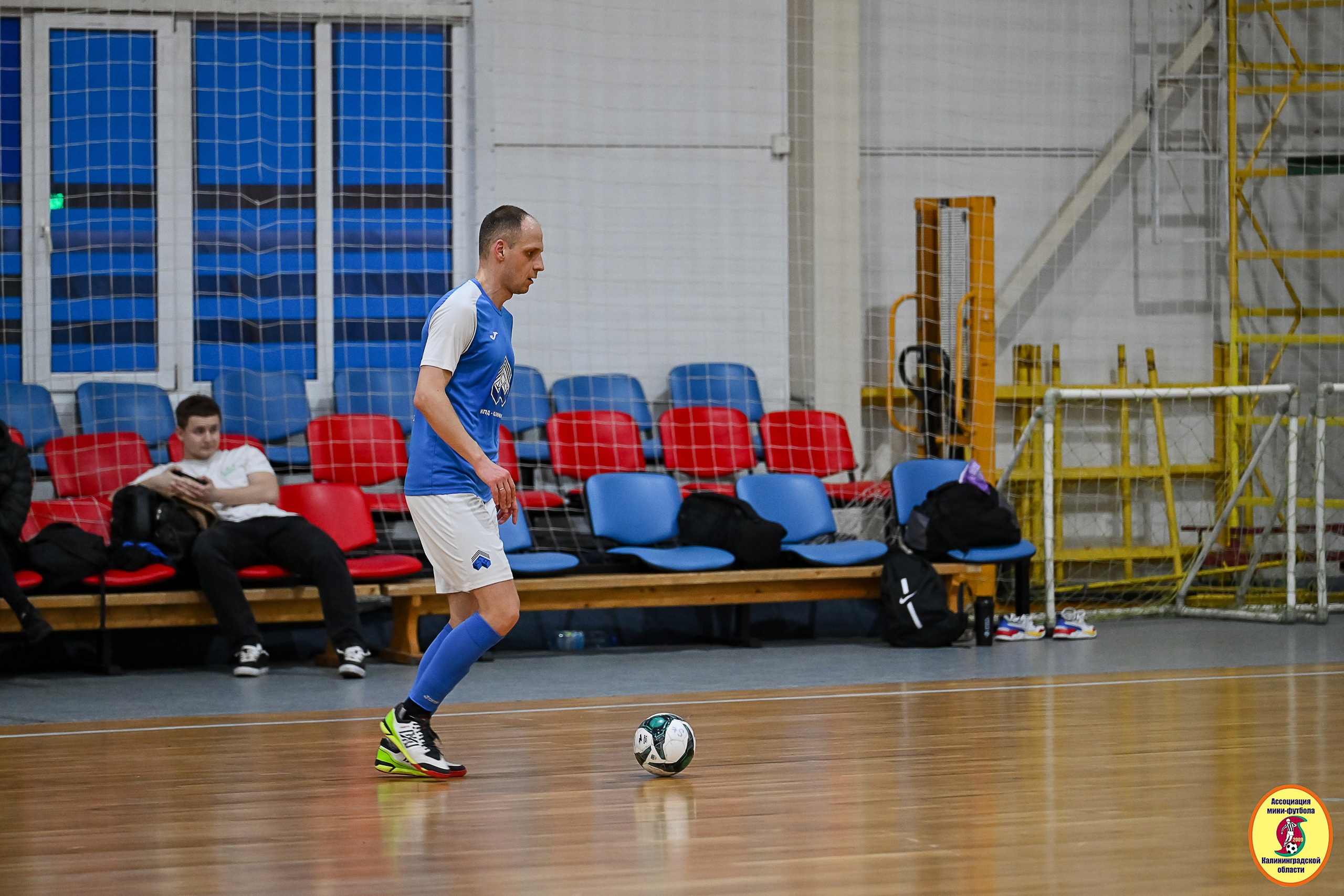 Корпоративная Бизнес Лига по футзалу — Весна 2026. VIBECITY.RU Вайб Сити Ру Фоторепортажи Фотоотчеты Калининград