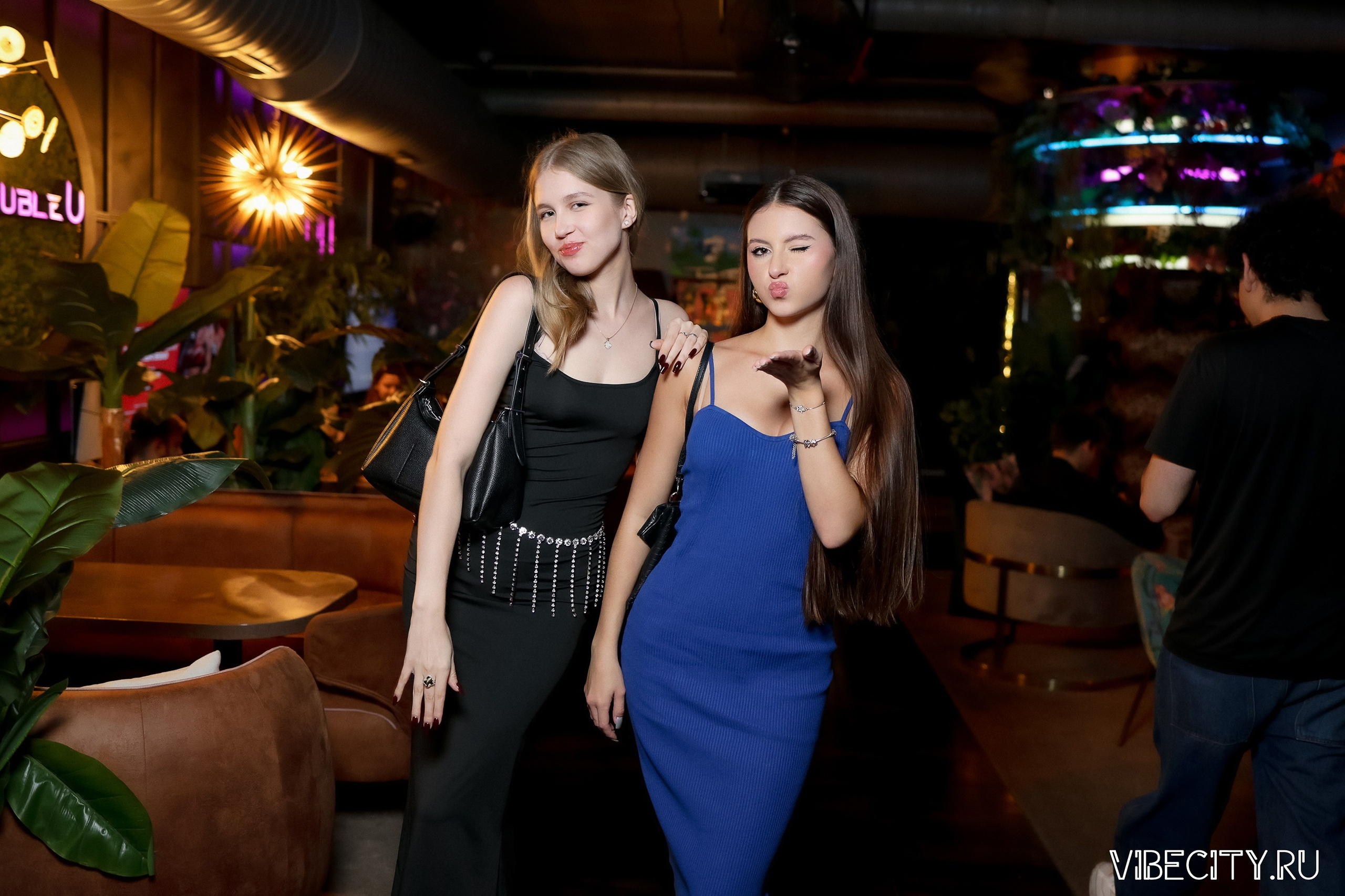 DOUBLE U. VIBECITY.RU Вайб Сити Ру Фоторепортажи Фотоотчеты Калининград