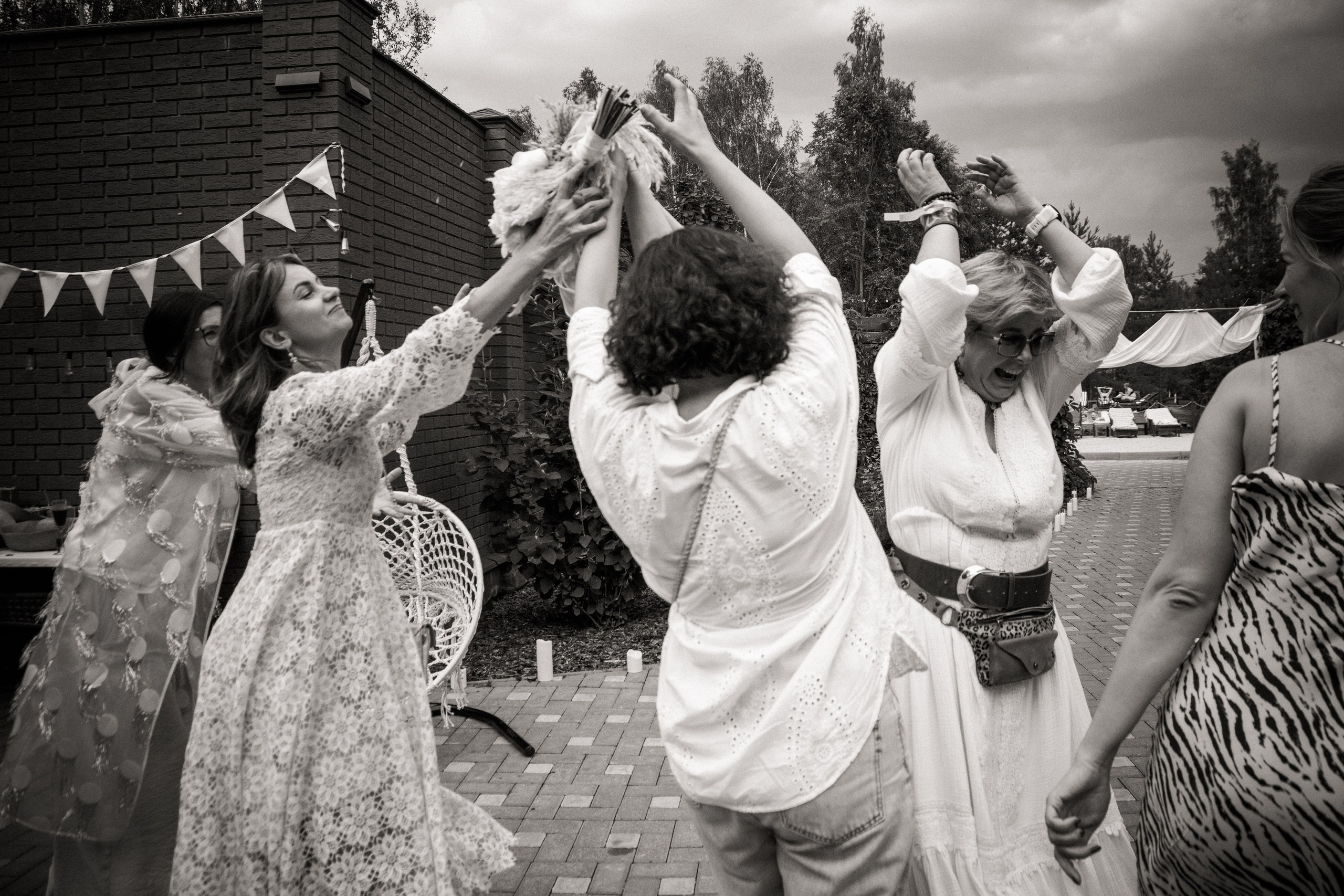 Свадебная фотосъемка в загородном отеле «LaFa». Свадебный и семейный фотограф в Москве и Подмосковье Лариса Козлова