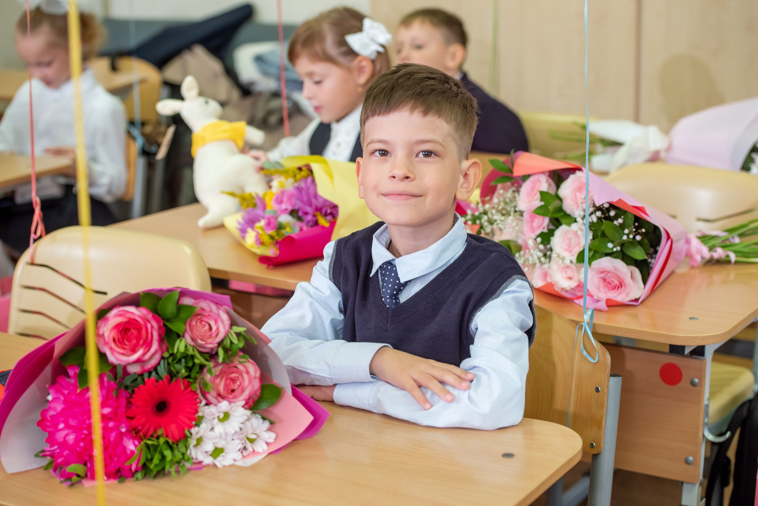 1 сентября «Новая школа». Выпускные альбомы в Севастополе, Крыму и Екатеринбурге