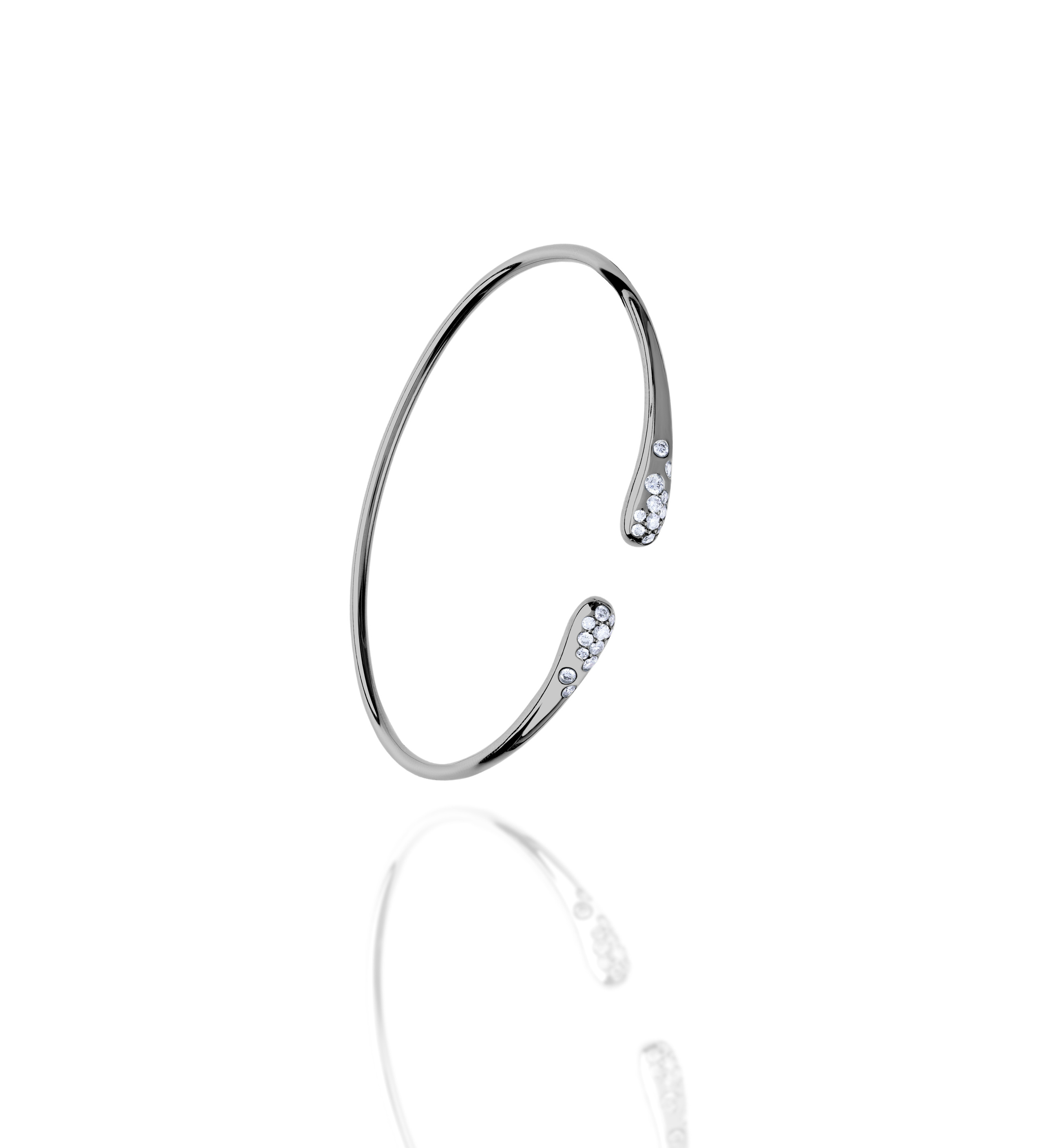 Фотограф ювелирных изделий и бижутерии. Предметный и фуд фотограф Санкт-Петербурга Сергей