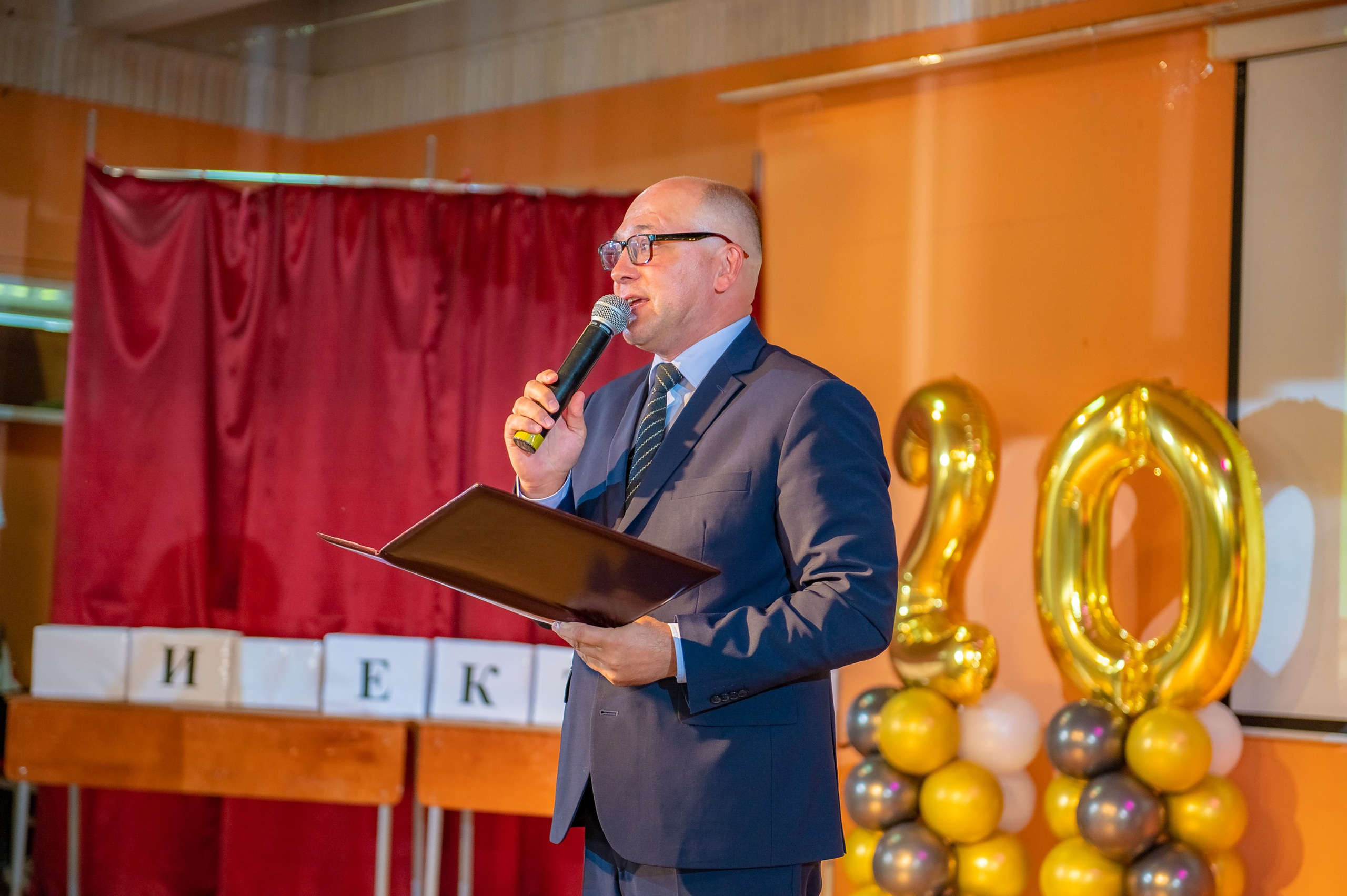 Вручение дипломов. ProfotoNK