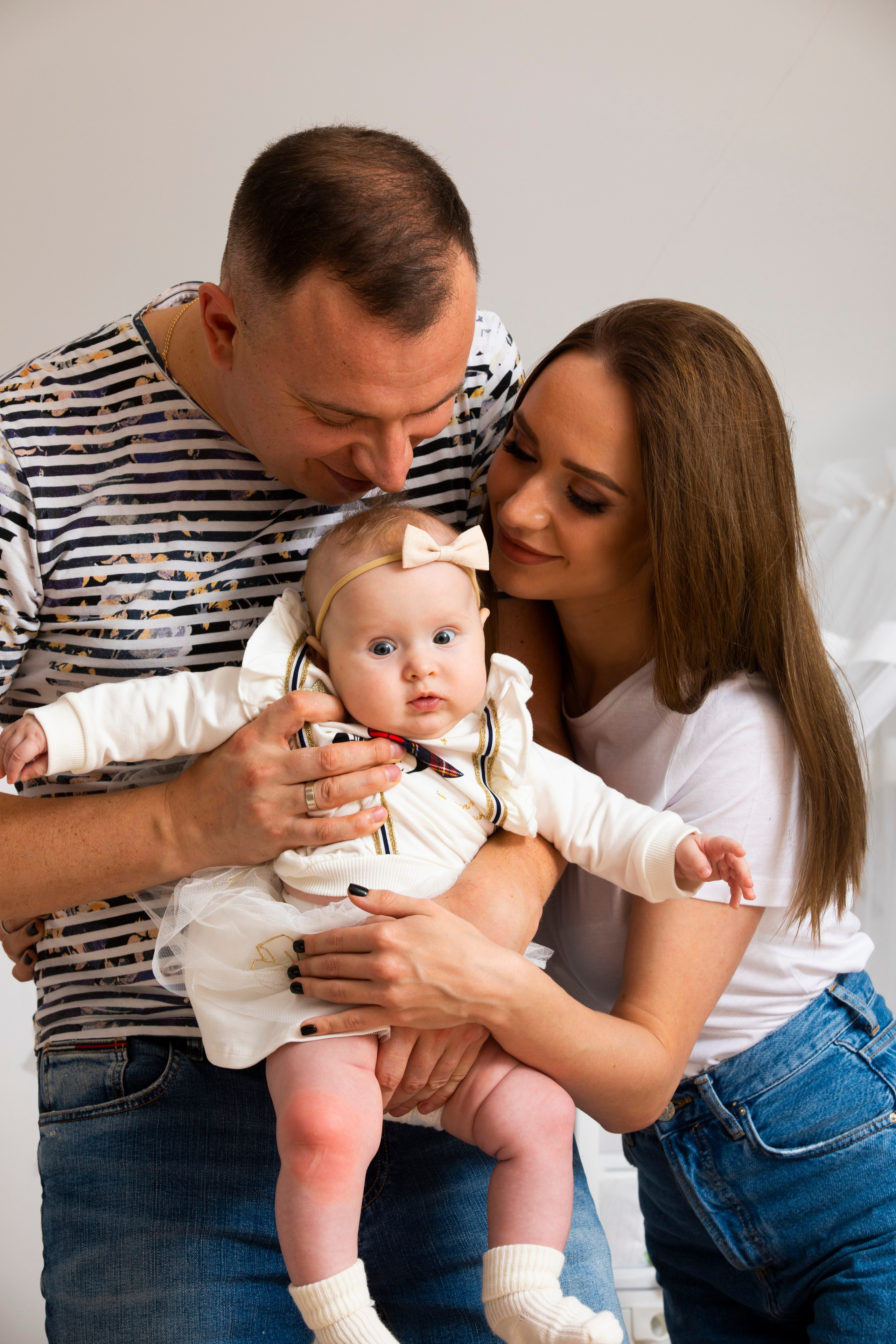 Семейные фото у Вас дома «Ася Игорь Алина ". ФОТОХУДОЖНИК