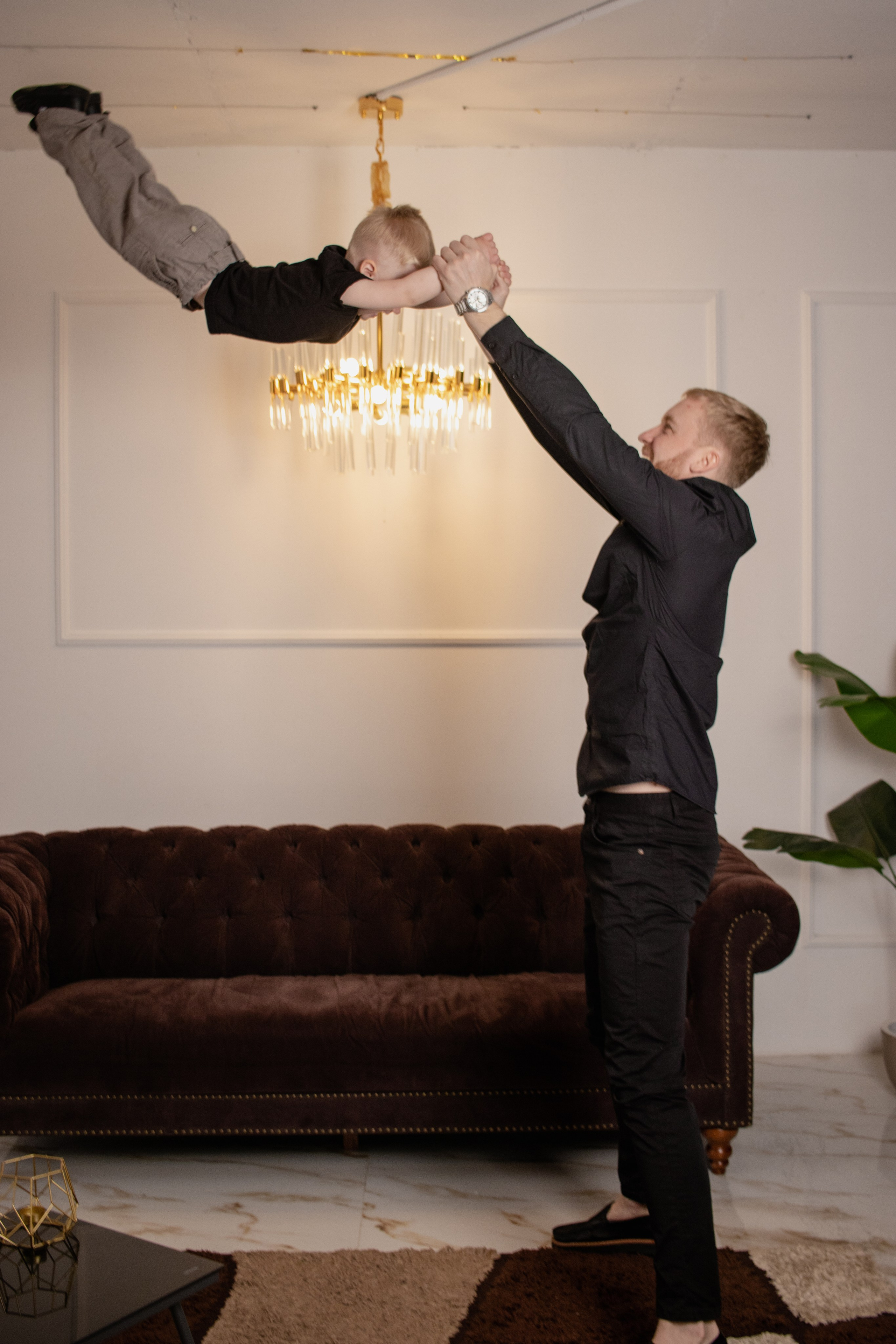 Студийная фотосессия. Фотограф в Астане, индивидуальная, семейная, домашняя фотосессия