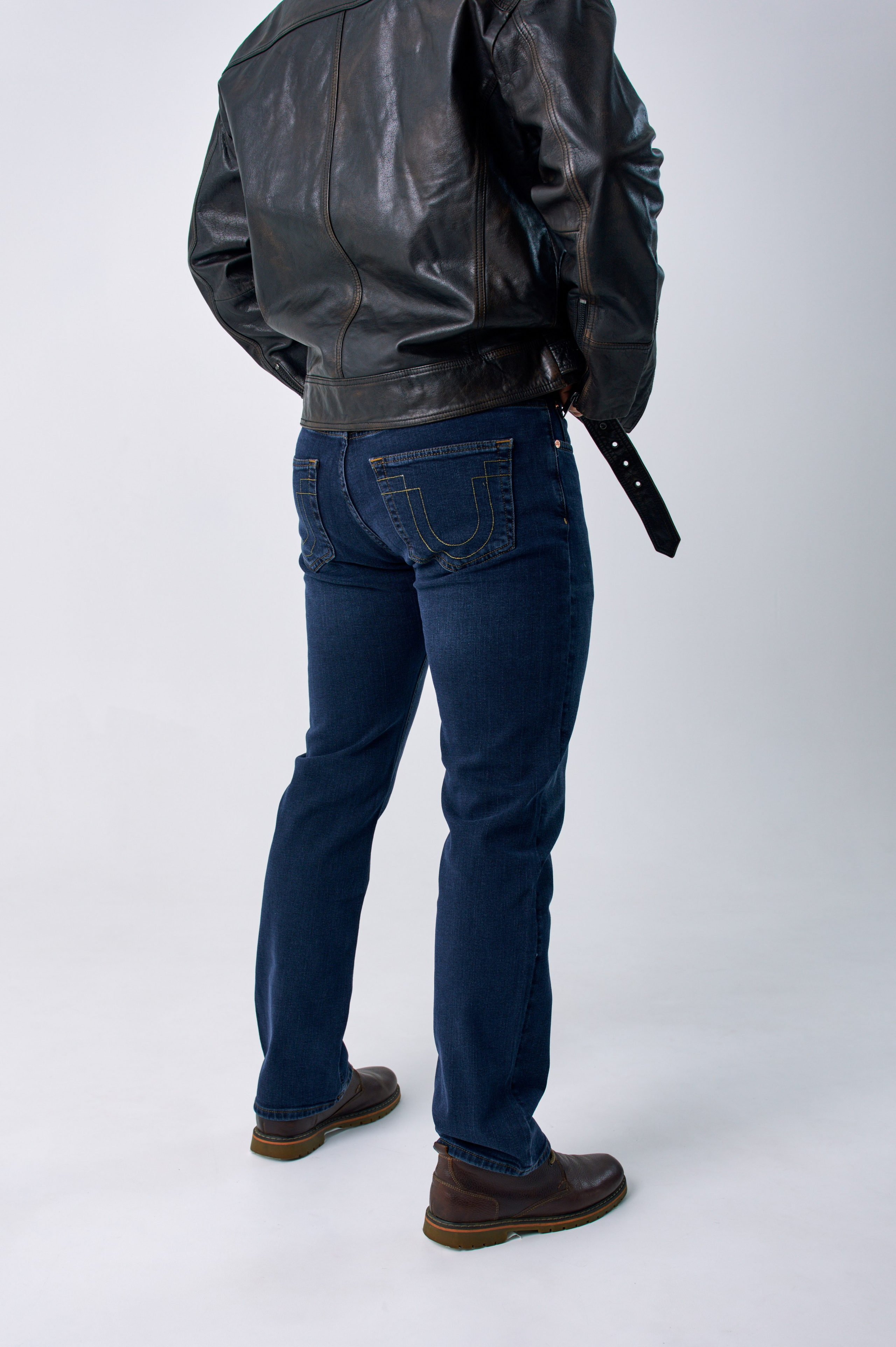 Мужские джинсы. Фотограф Челябинск — Кирилл Устюжанин