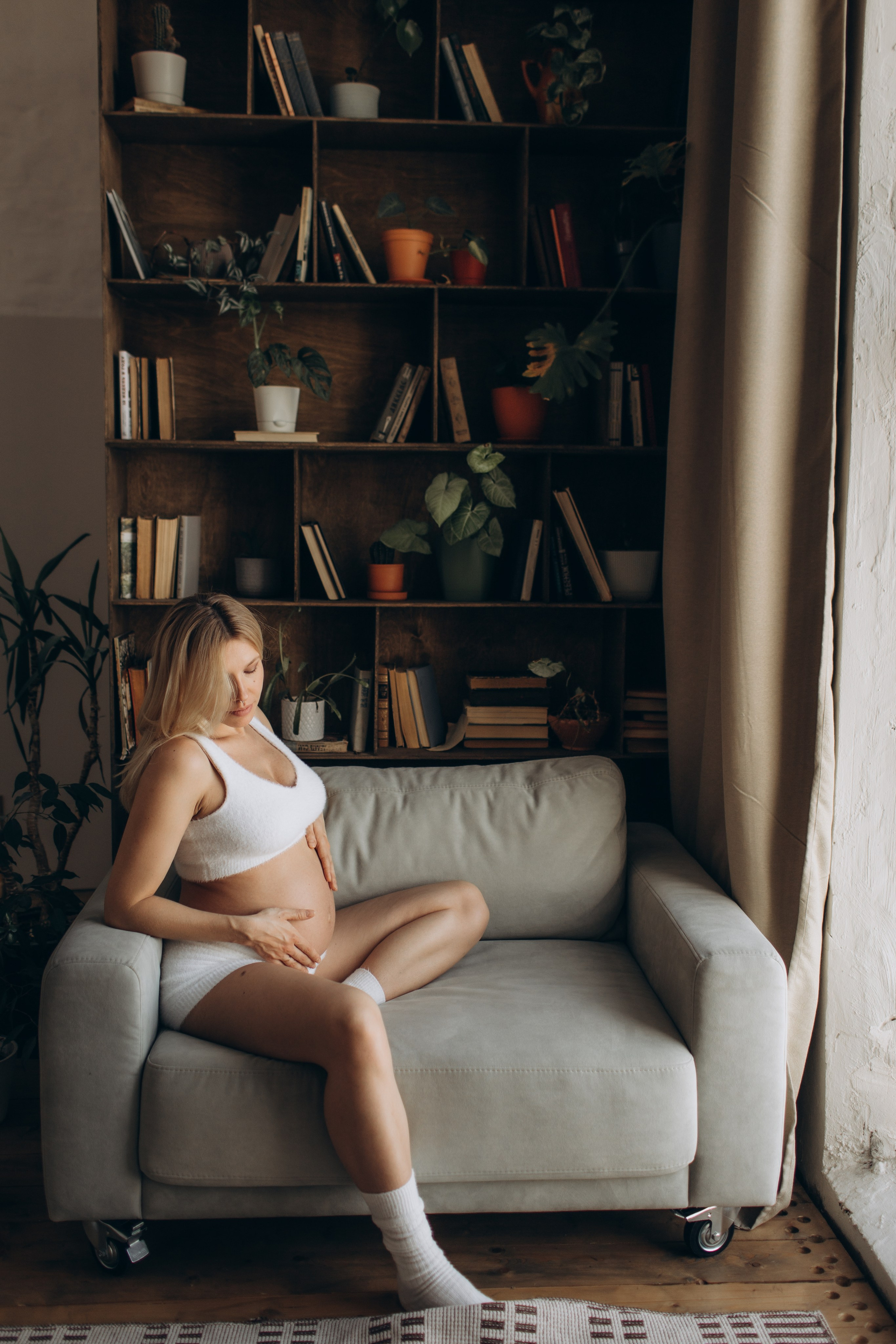 Фотосессия беременности съемка в ожидании. Фотограф Владимир Москва