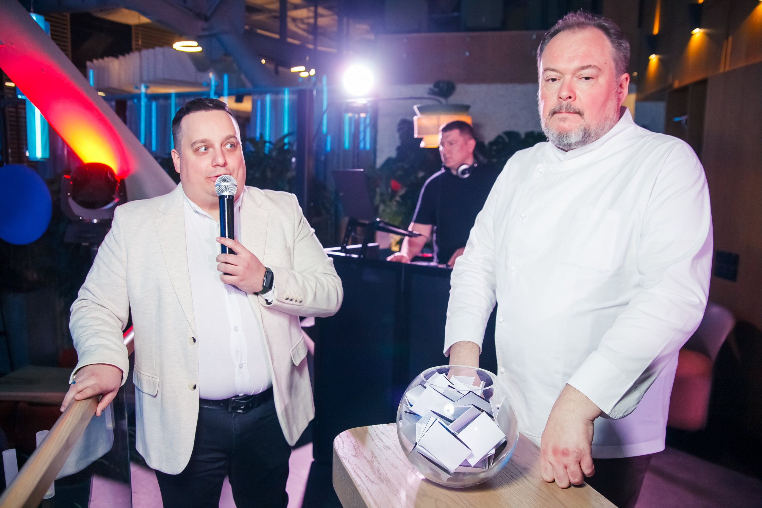 Гастроужин в ресторане Река с Шефповаром Владиславом Пискуновым. Свадебный и детский фотограф в Волгограде Слава Белов