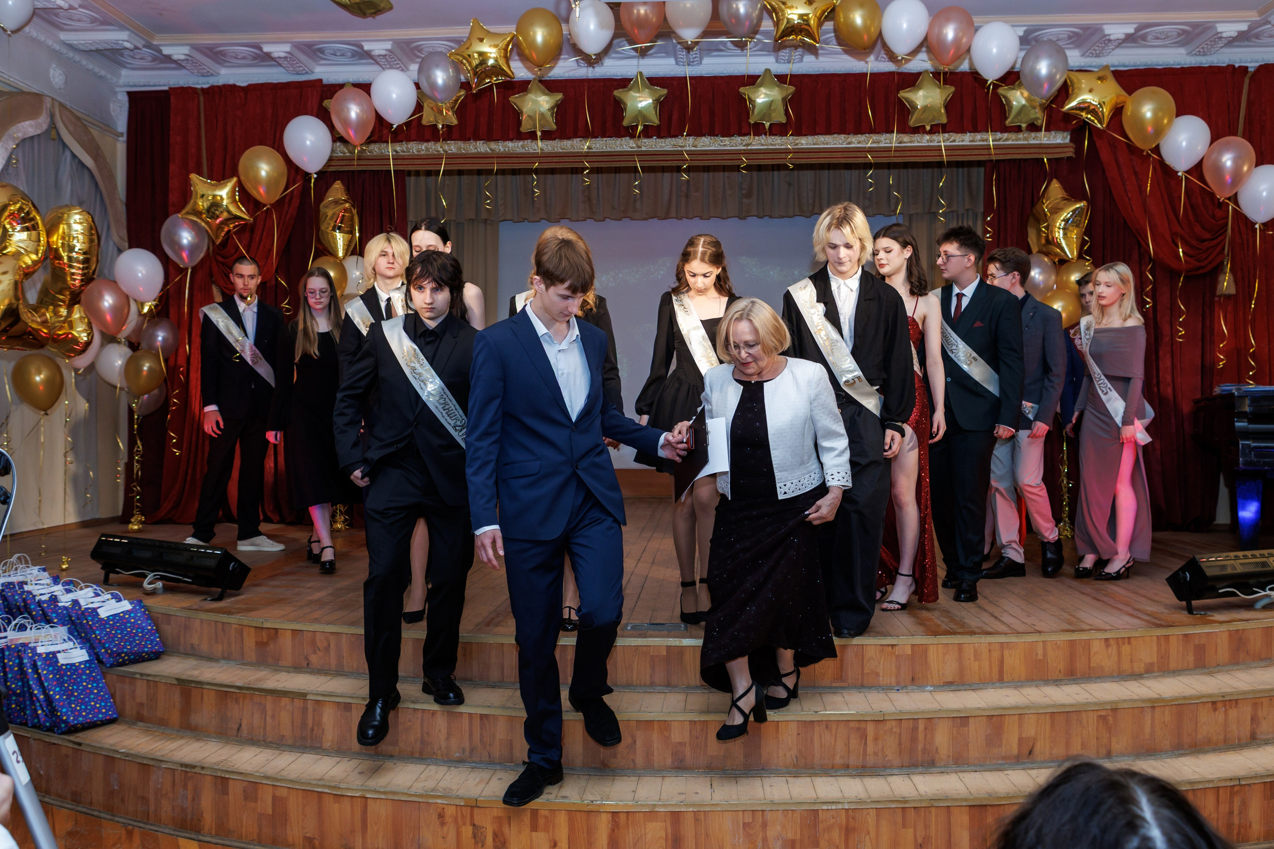 11 класс / Выпускной / ГБОУ № 1503 / г. Москва. Детский и семейный фотограф Мария Киселёва. Москва