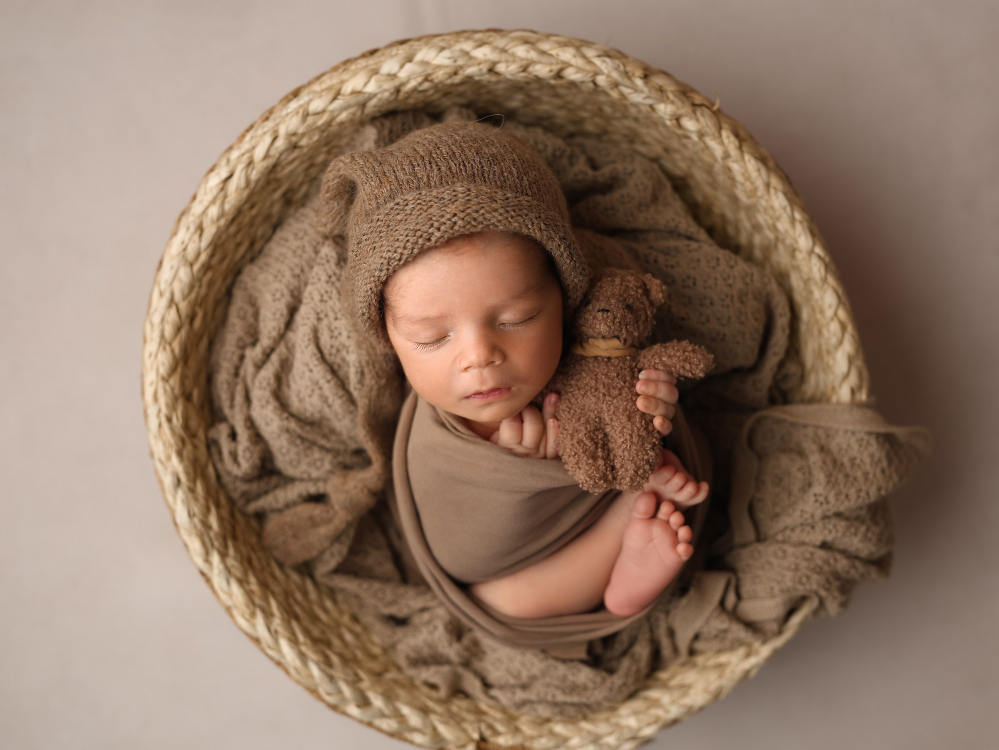 Newborn. Фотограф новорождённых в Казани Нейля Гильмутдинова ньюборн