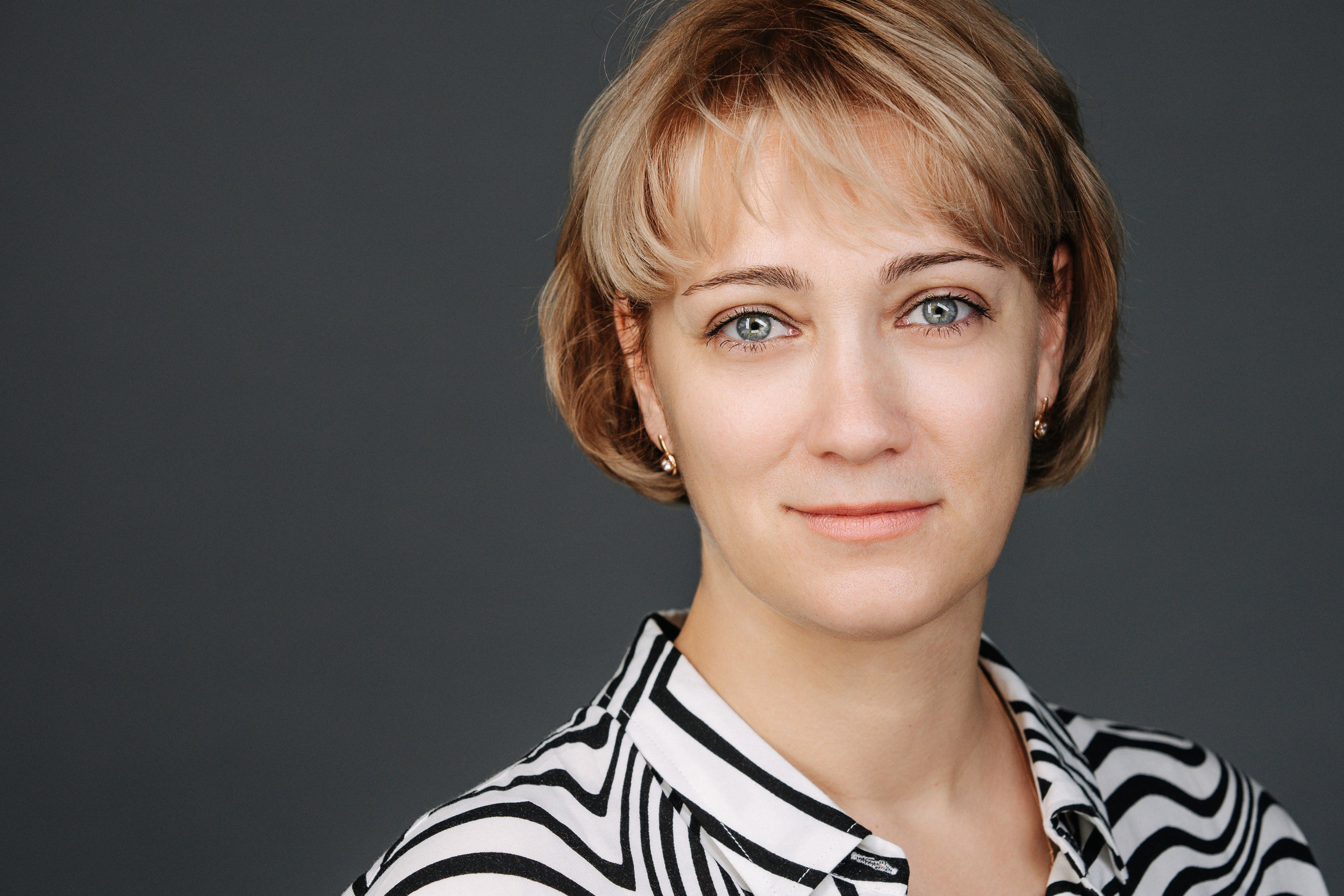 Headshot-фотосессия для команды | Портреты сотрудников в едином стиле. Бизнес-фотограф в Москве — Виталий Агабабян