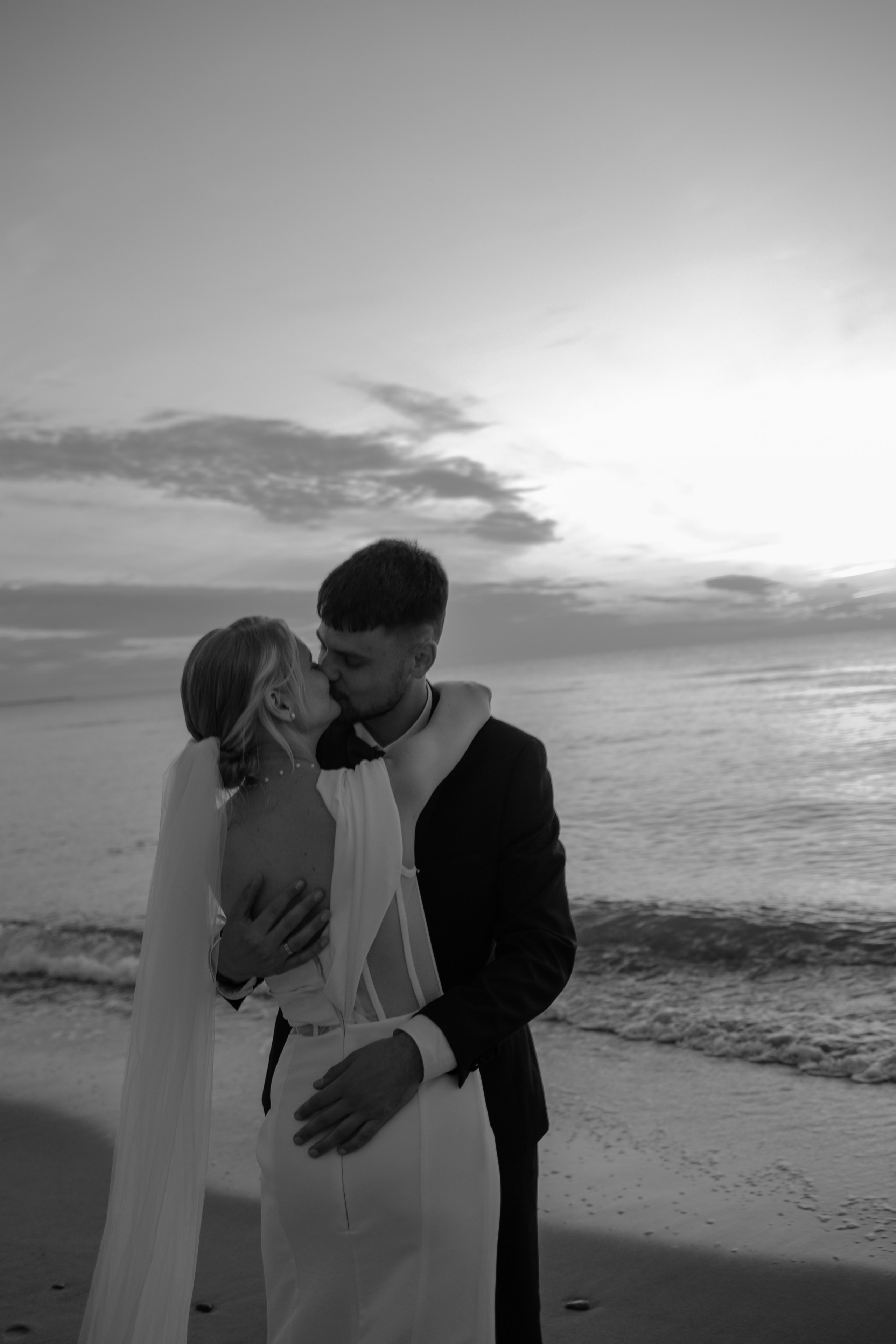 Александра и Влад. На закате. Фотограф в Калининграде Решетникова Алина