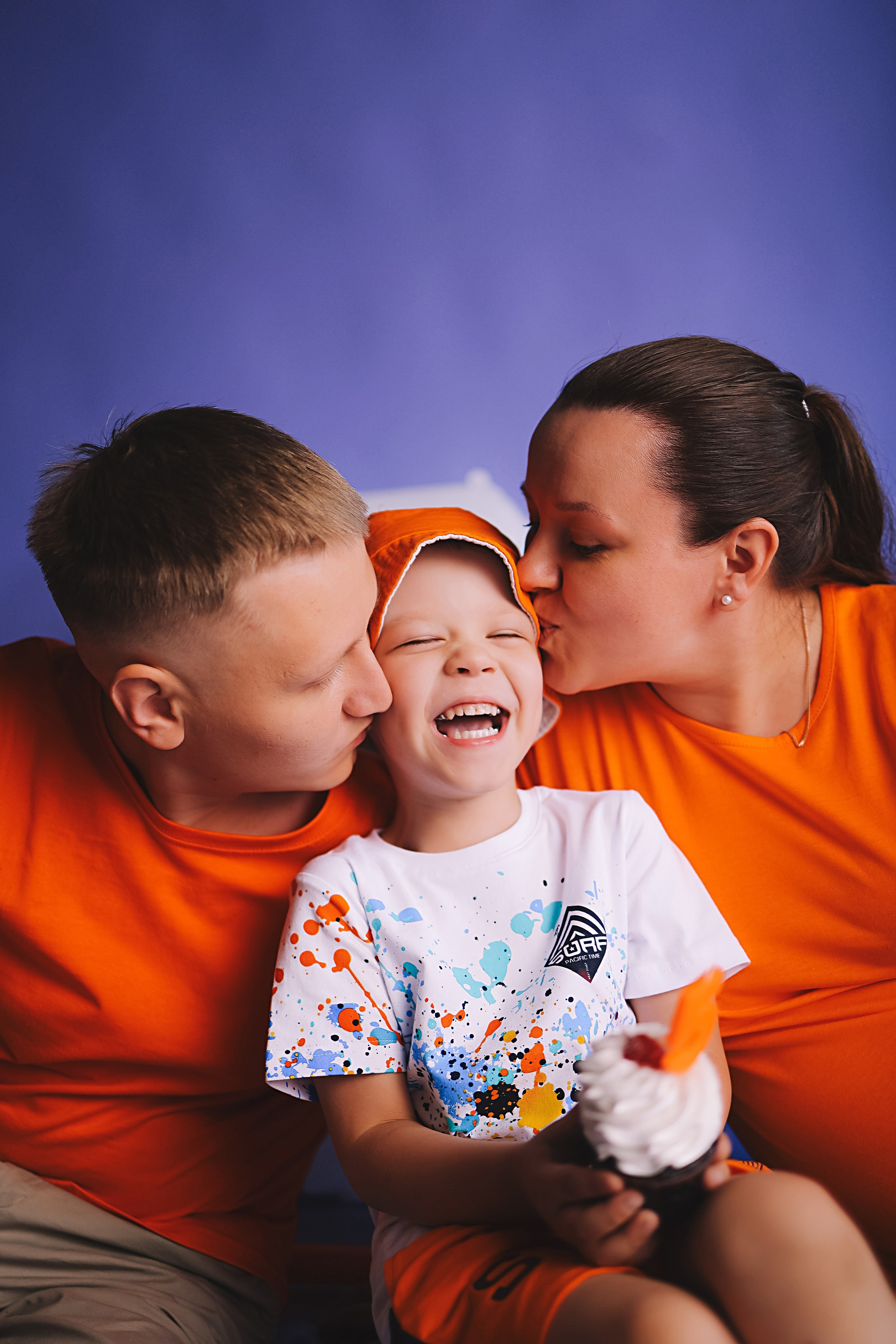 ЯРКО. Семейный фотограф Тюмень, фотограф на роды Салмина Мария