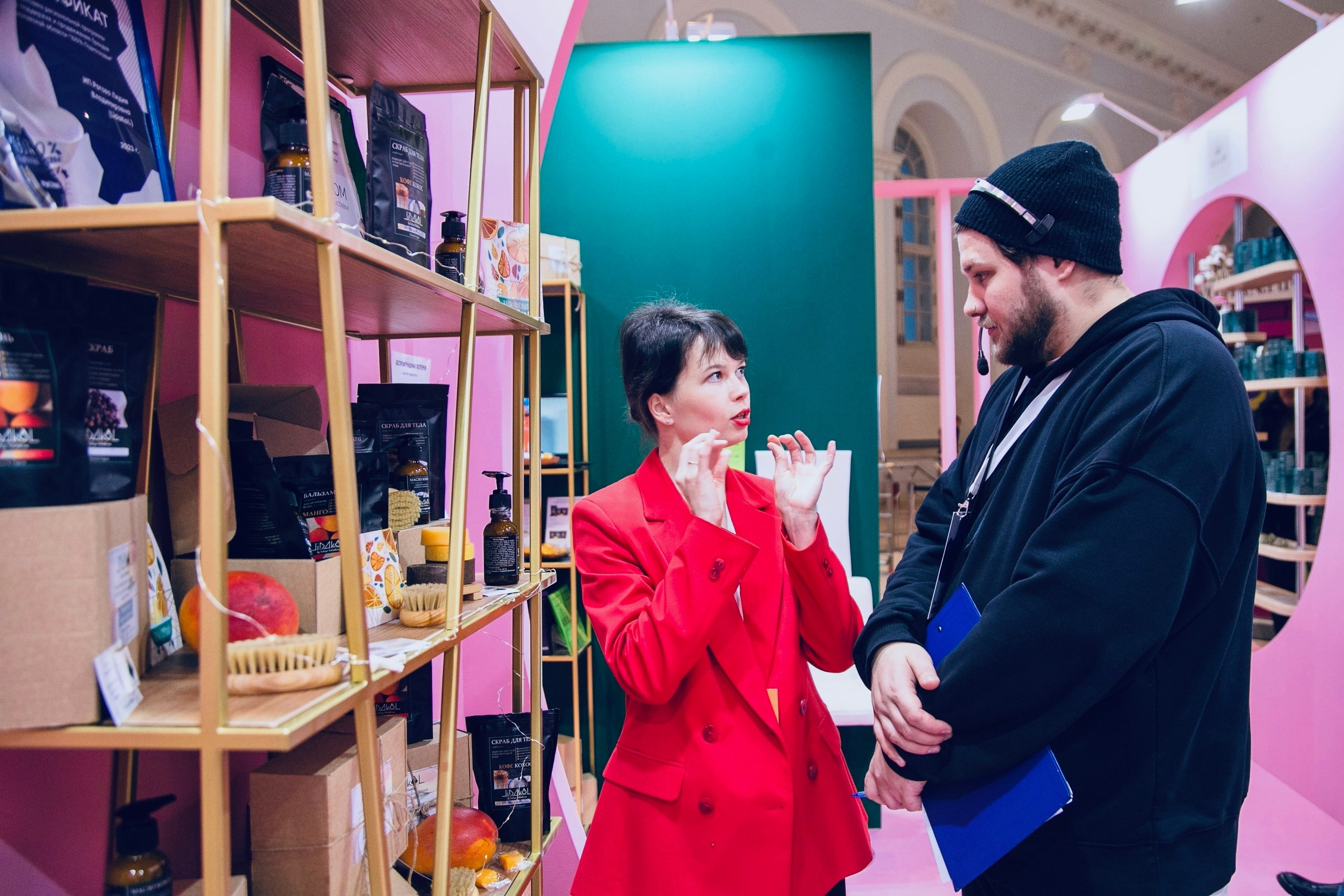 Выставки. Профессиональный фотограф Евгений Земцов в Москве. Контент съемка, репортаж мероприятий, бизнес портреты