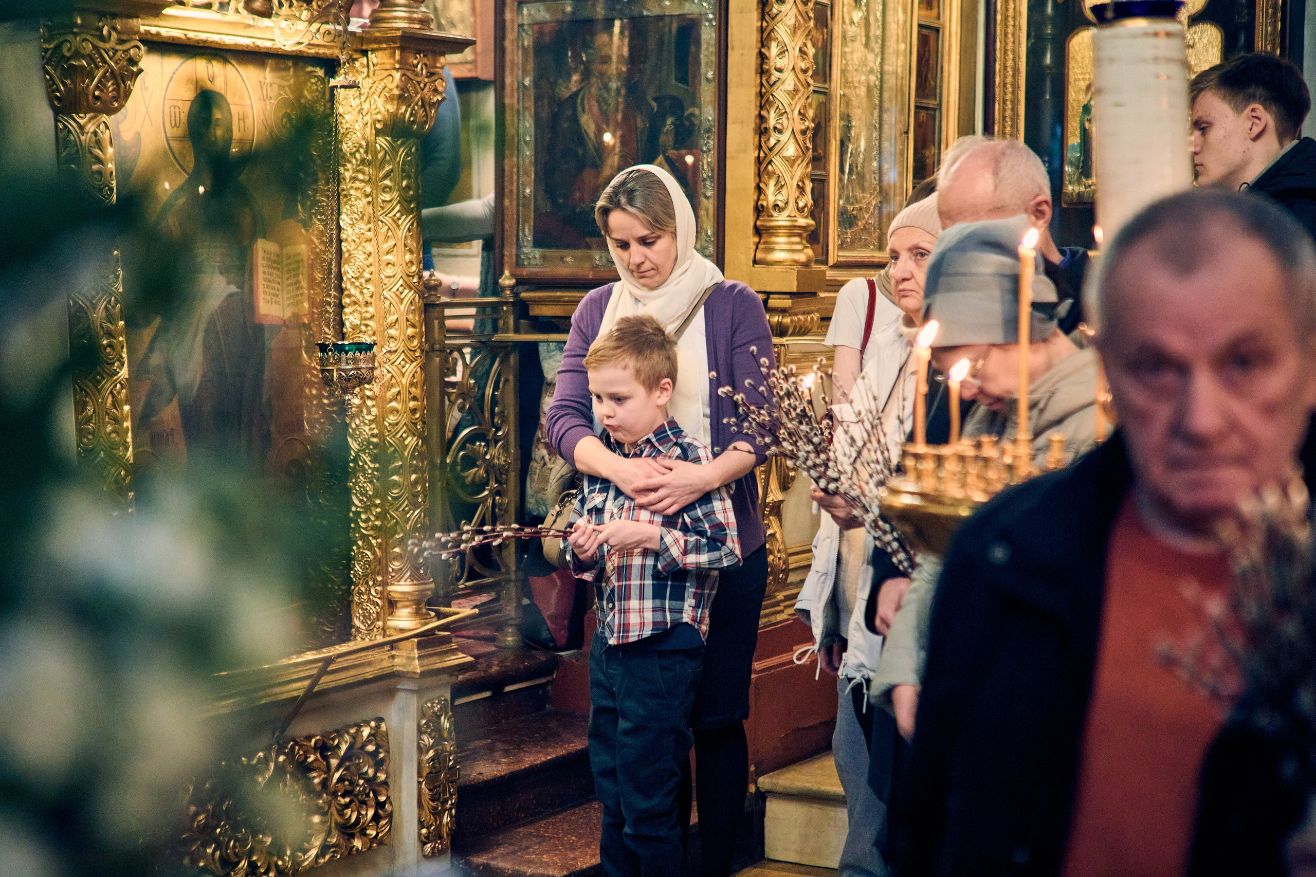 На всенощном бдении под Неделю ваий. DMITRY MOISEENKO — фотограф, художник, топ-стилист