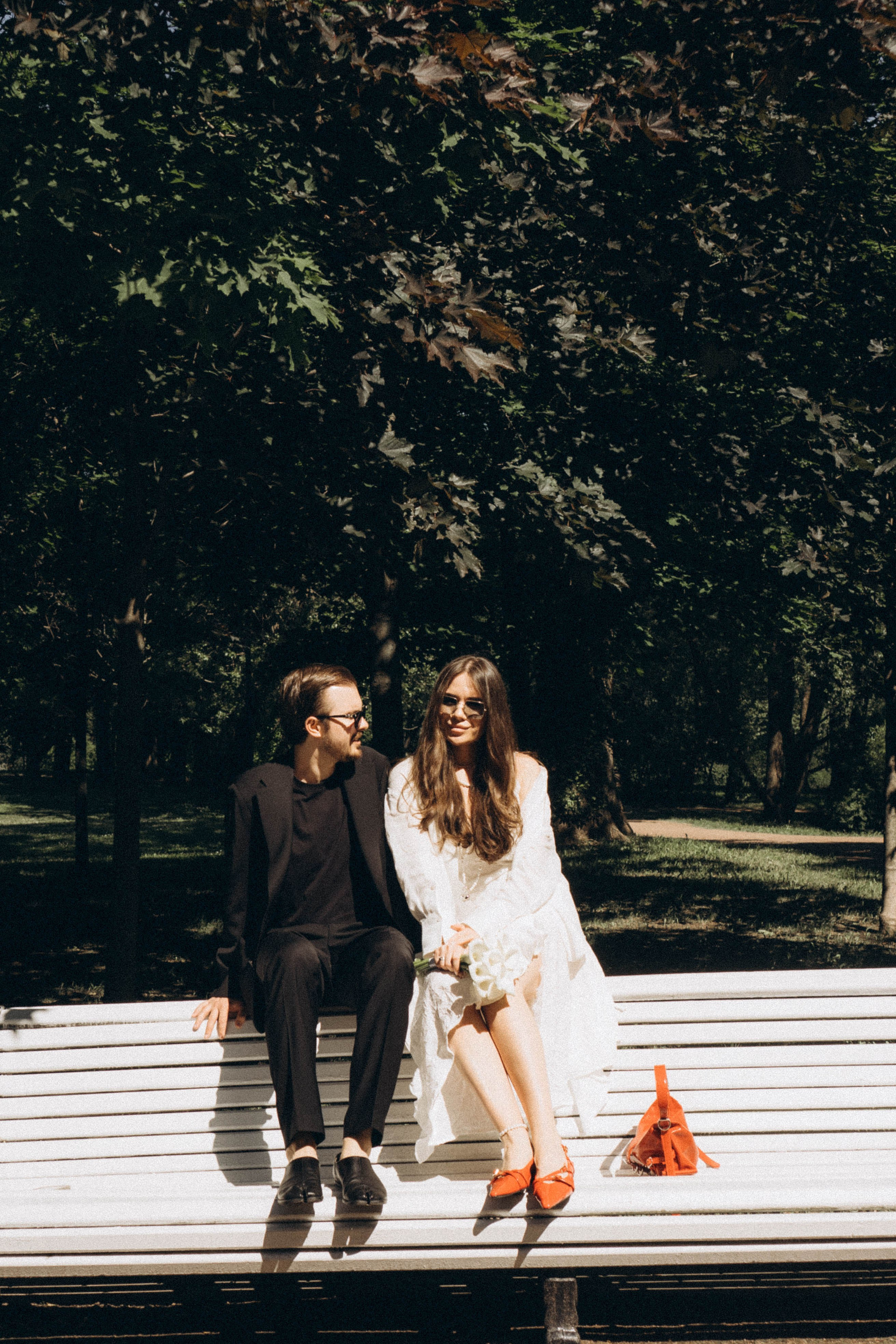 СВАДЕБНАЯ СЬЕМКА В ПАРКЕ ПОБЕДЫ И ПРОГУЛКА ПО МОСКОВСКОМУ ПРОСПЕКТУ. Профессиональный фотограф, Санкт-Петербург — Виктория Богомолова
