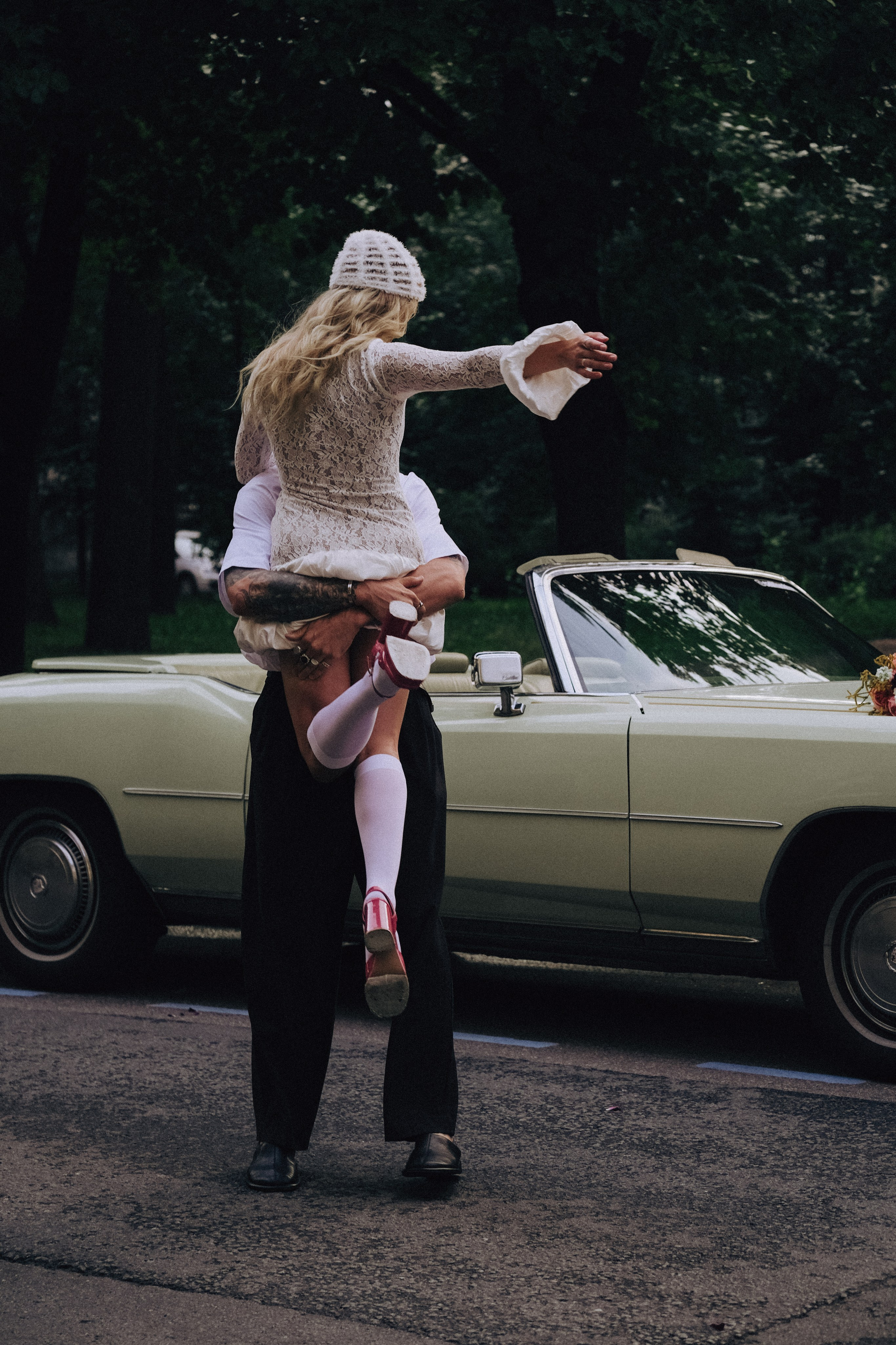 СВАДЕБНАЯ СЬЕМКА С КАБРИОЛЕТОМ В САНТК-ПЕТЕРБУРГЕ НА ПЕТРОГРАДКЕ В ОТЕЛЕ ПАНОРАМИКА. Профессиональный фотограф, Санкт-Петербург — Виктория Богомолова