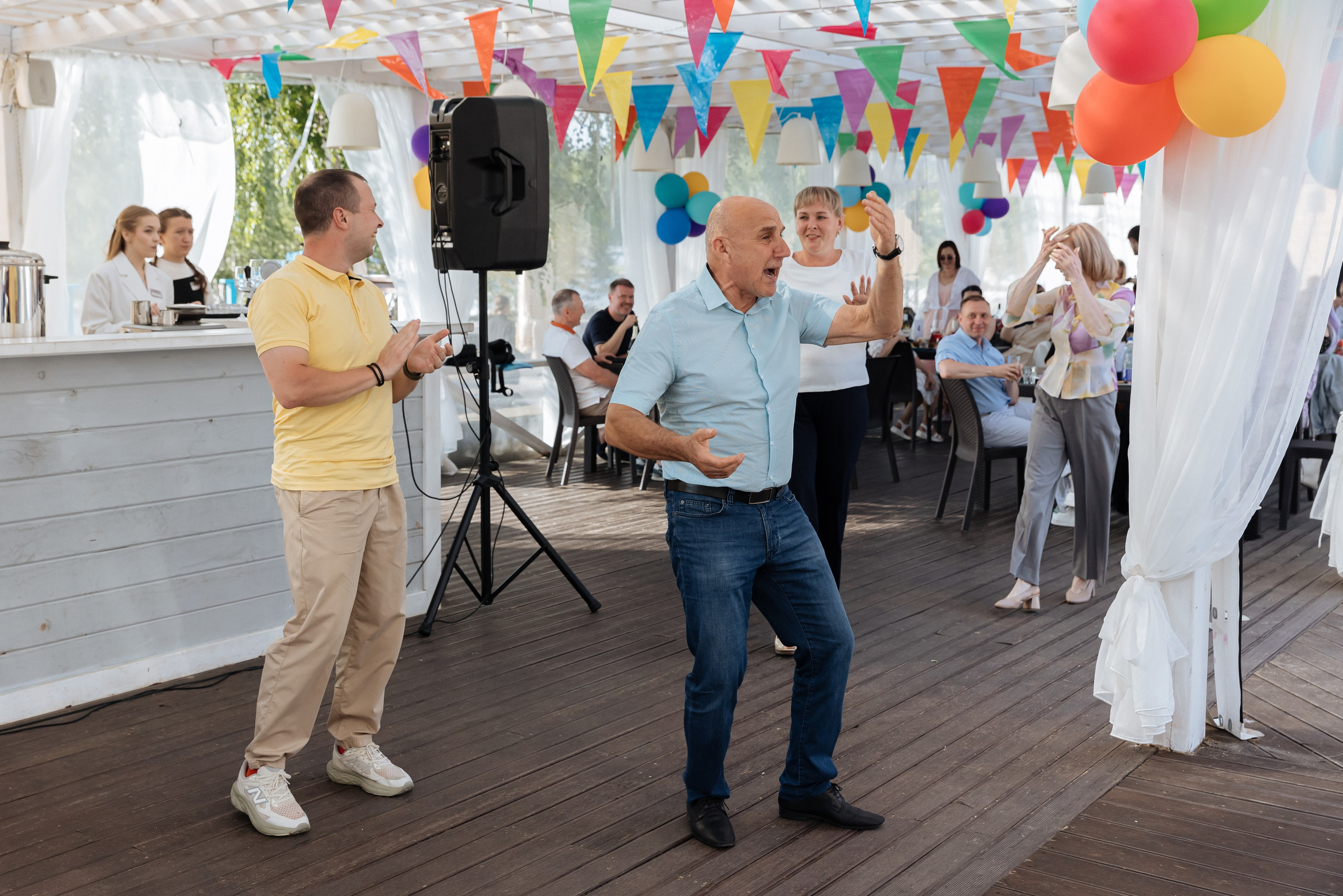 ПК Контур «День Рождение 18 лет». Мозжерина Ирина — Свадебный и семейный фотограф в Екатеринбурге