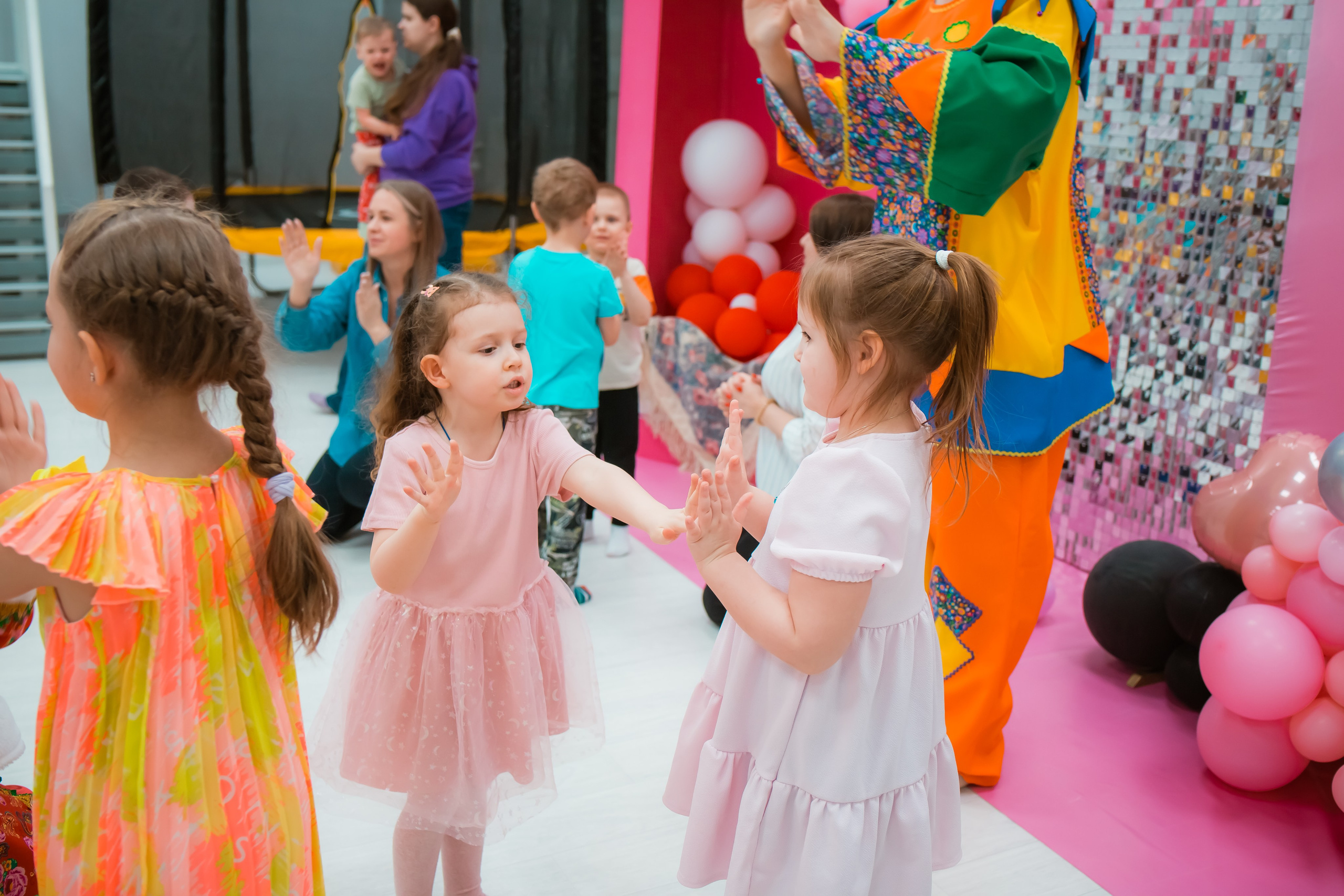 Масленица в ДОММИ. Репортажный фотограф Василий Сазонов в Нижневартовске
