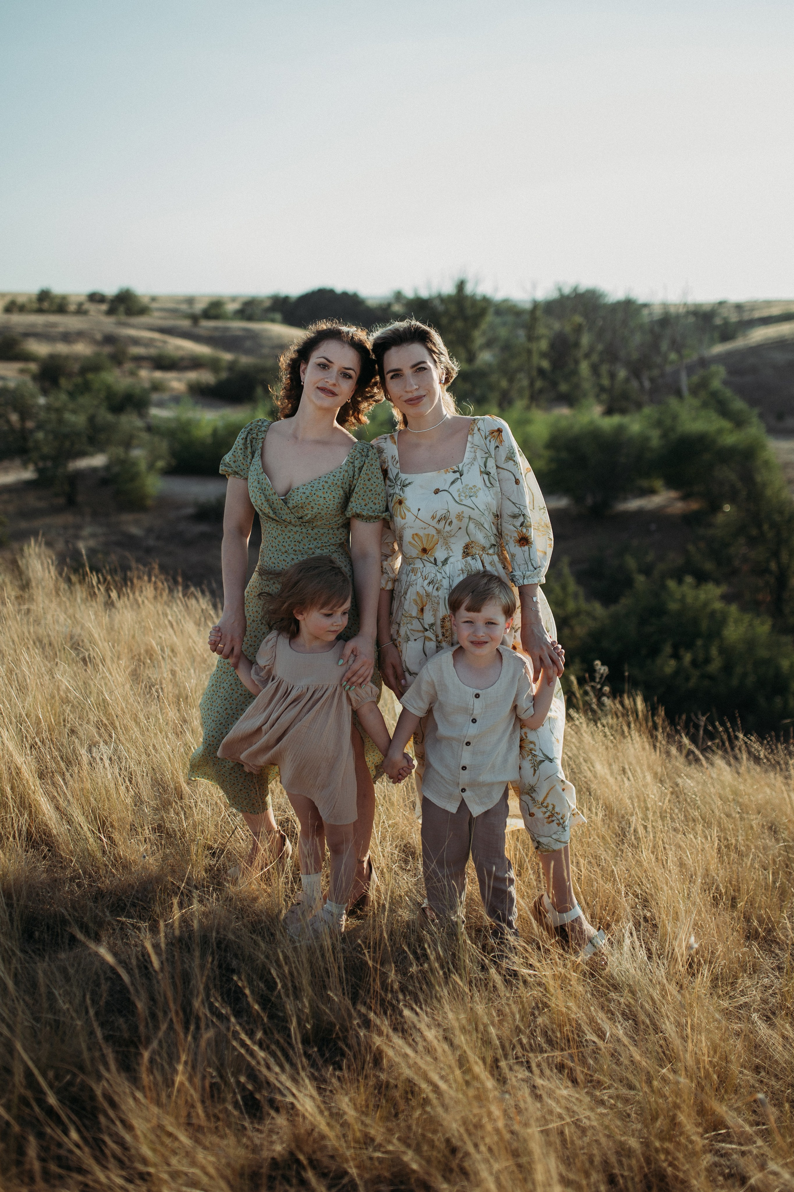 Наташа, Степа, Василиса, Лера. Www.ostermiller.ru