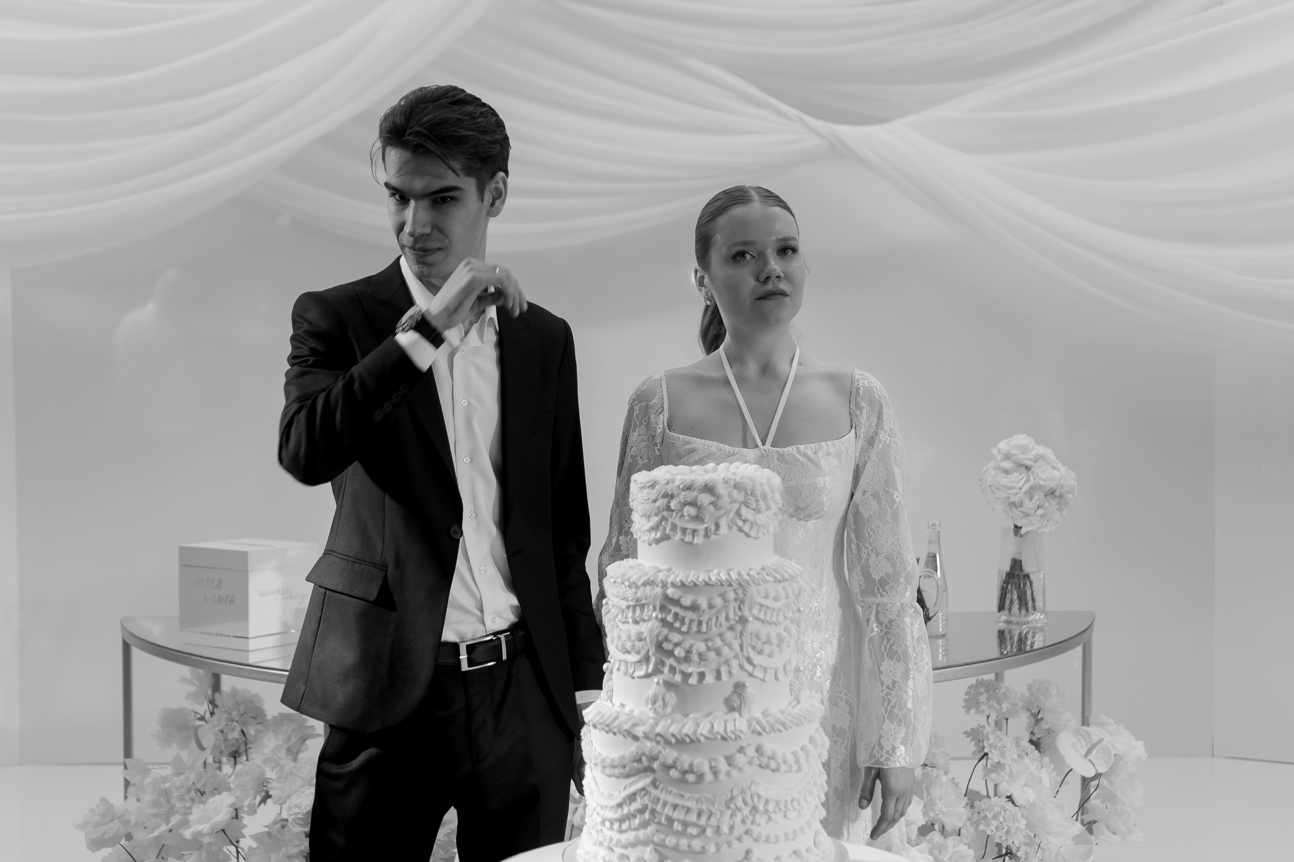 СВАДЕБНАЯ СЬЕМКА СБОРОВ В ОТЕЛЕ И ВЫЕЗД НА ЦЕРЕМОНИЮ (СНЯТО В СИБИРЕ В НИЖНЕВАРТОВСКЕ). Профессиональный фотограф, Санкт-Петербург — Виктория Богомолова