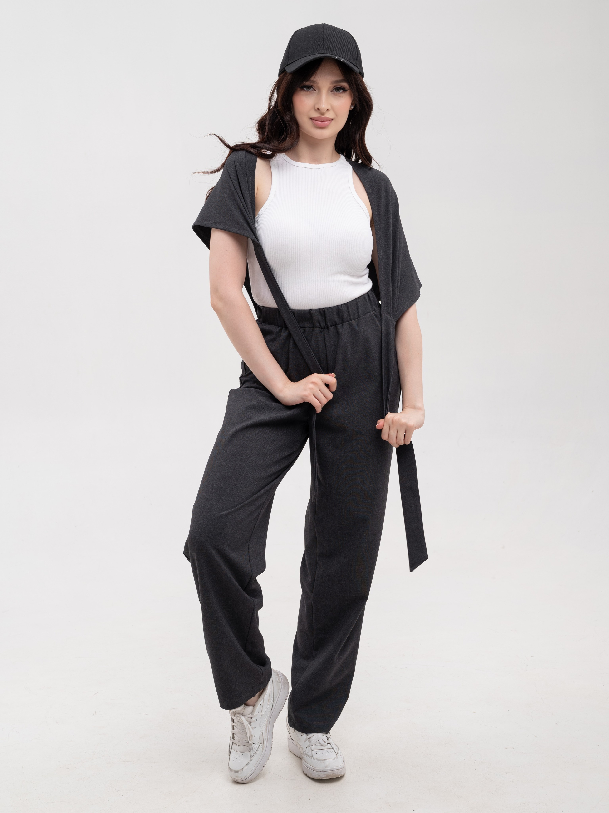 Одежда разноразмерная. Предметный фотограф, фото для маркетплейсов Пятигорск, КМВ