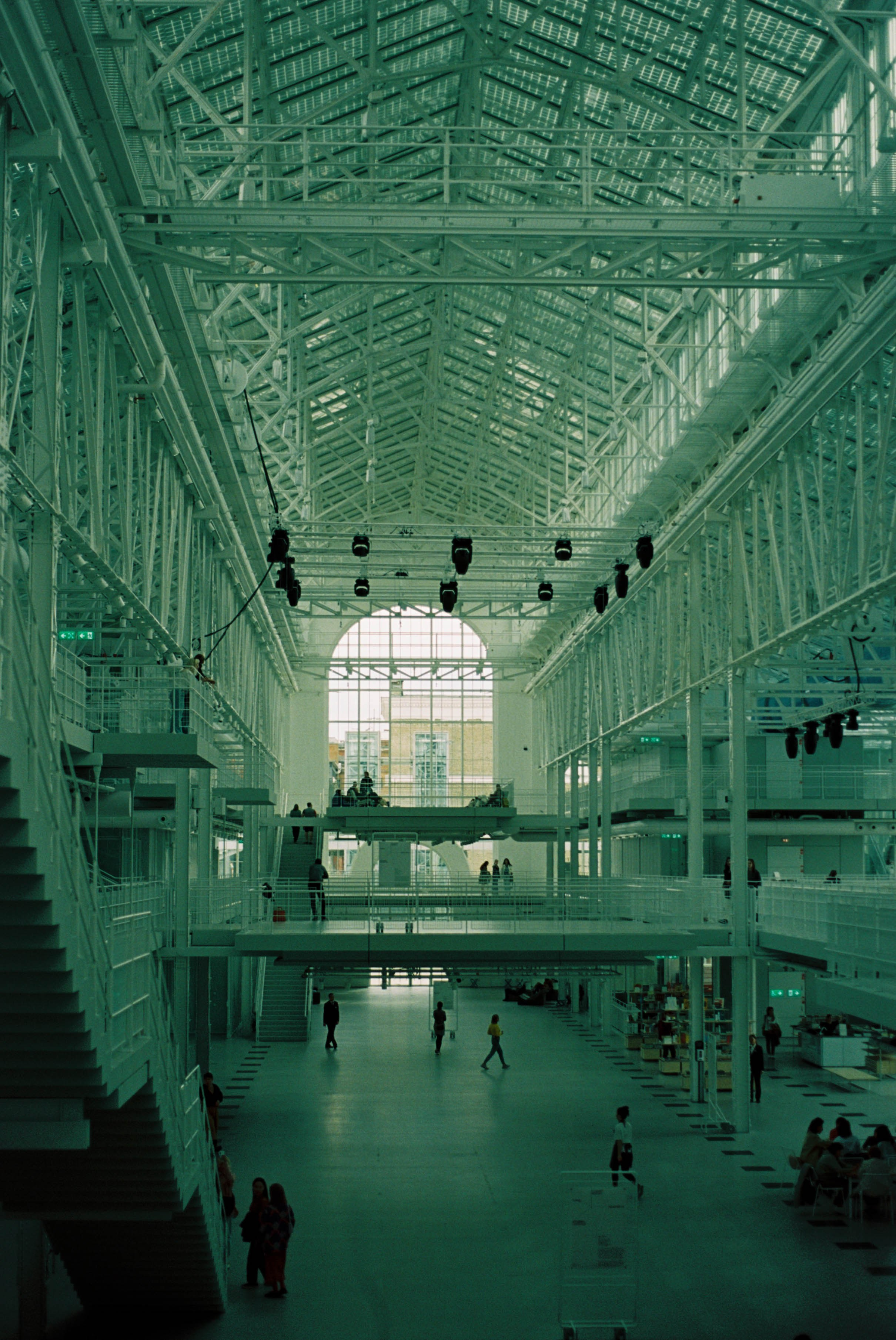 35 mm '22. Street и Lifestyle съёмки в Москве