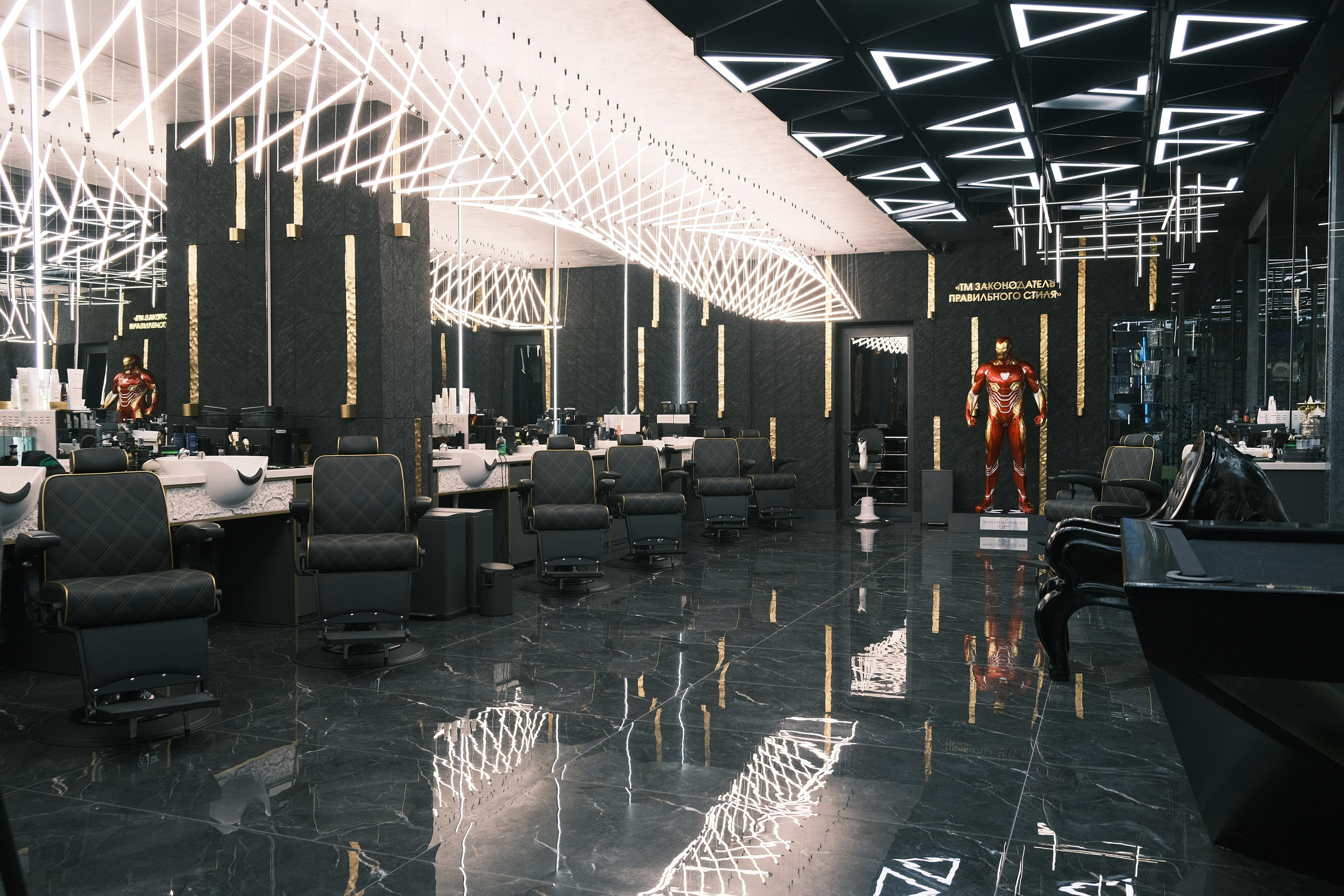 Интерьеры и Экстерьеры. Портреты и репортажные съемки с душой: ваш уникальный момент в объективе Руфата, профессионального фотографа Алматы