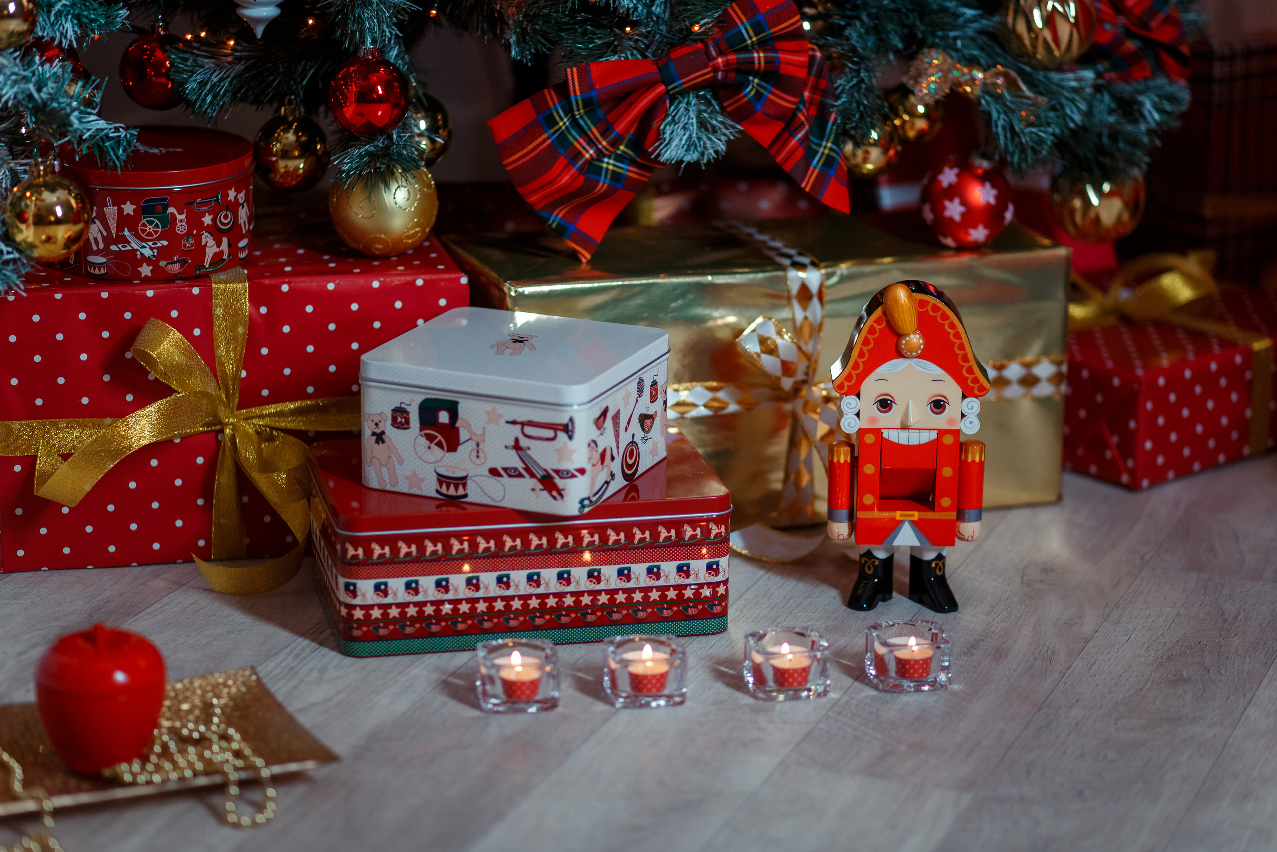 МОЯ НОВОГОДНЯЯ СТУДИЯ. 2018-2025. Женский и семейный фотограф Елена Петрова