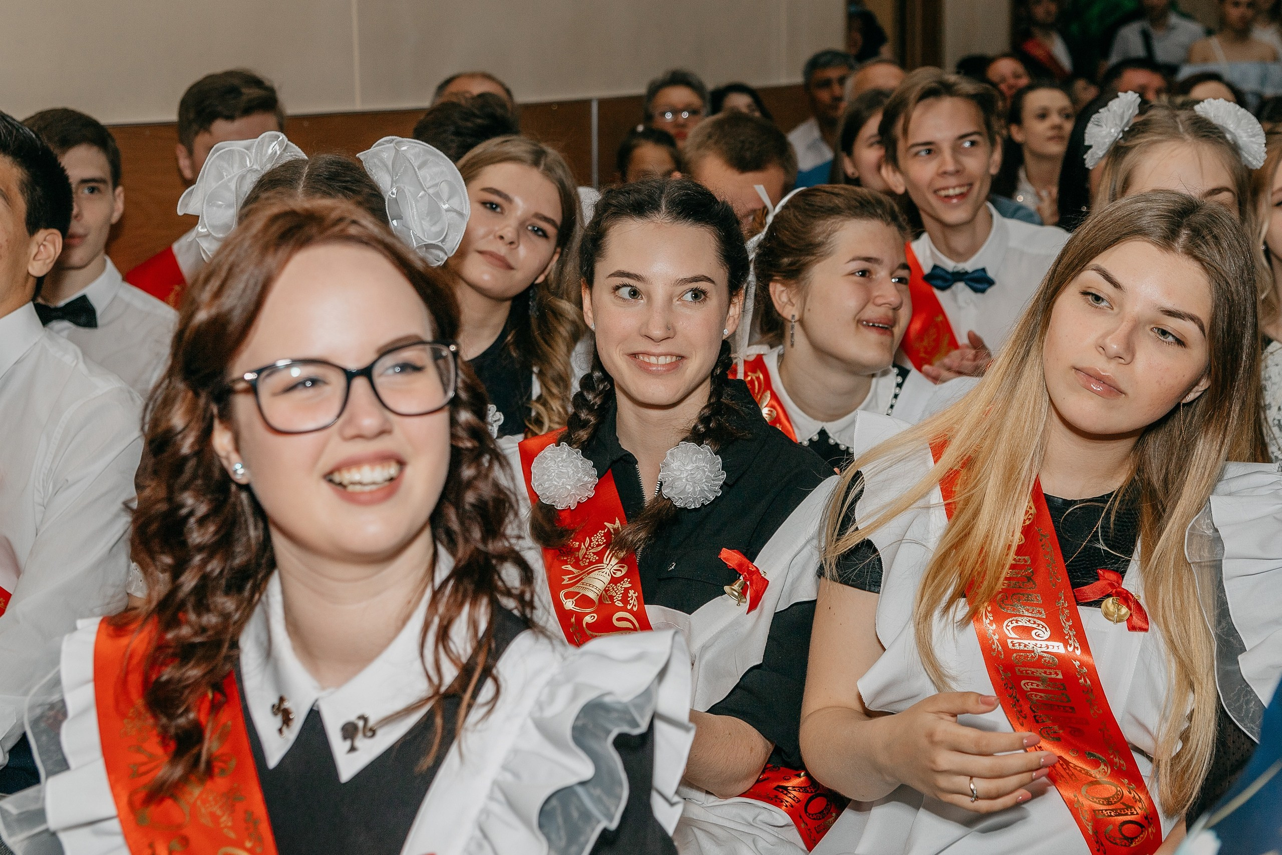 Последний звонок, Бутово 2019. Фотограф-дизайнер, семейный фотограф, фуд-фотограф в Москве и Московской области Лаврова Анна