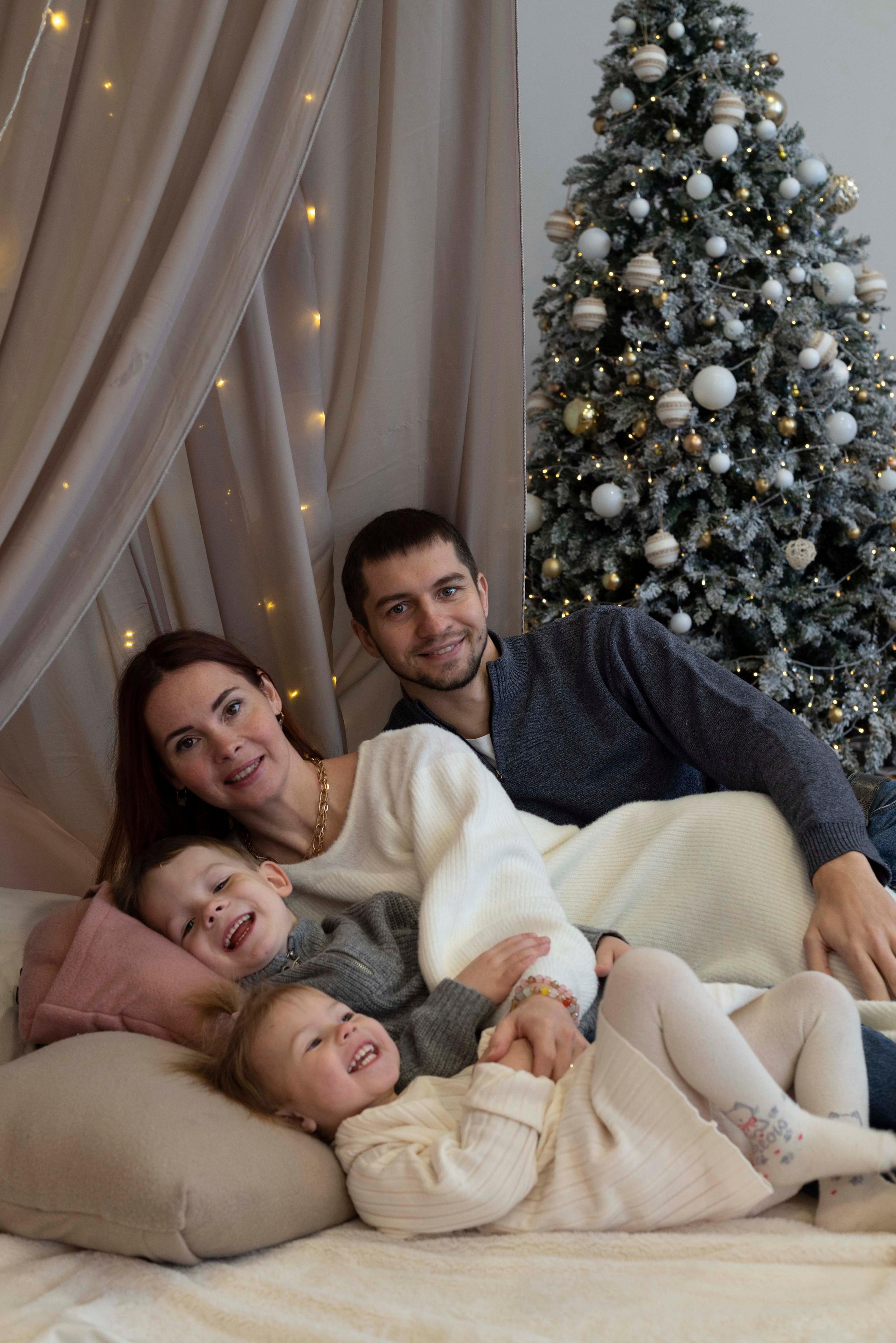 Новогоднее настроение семьи Бражниковых. Фотограф г. Москва