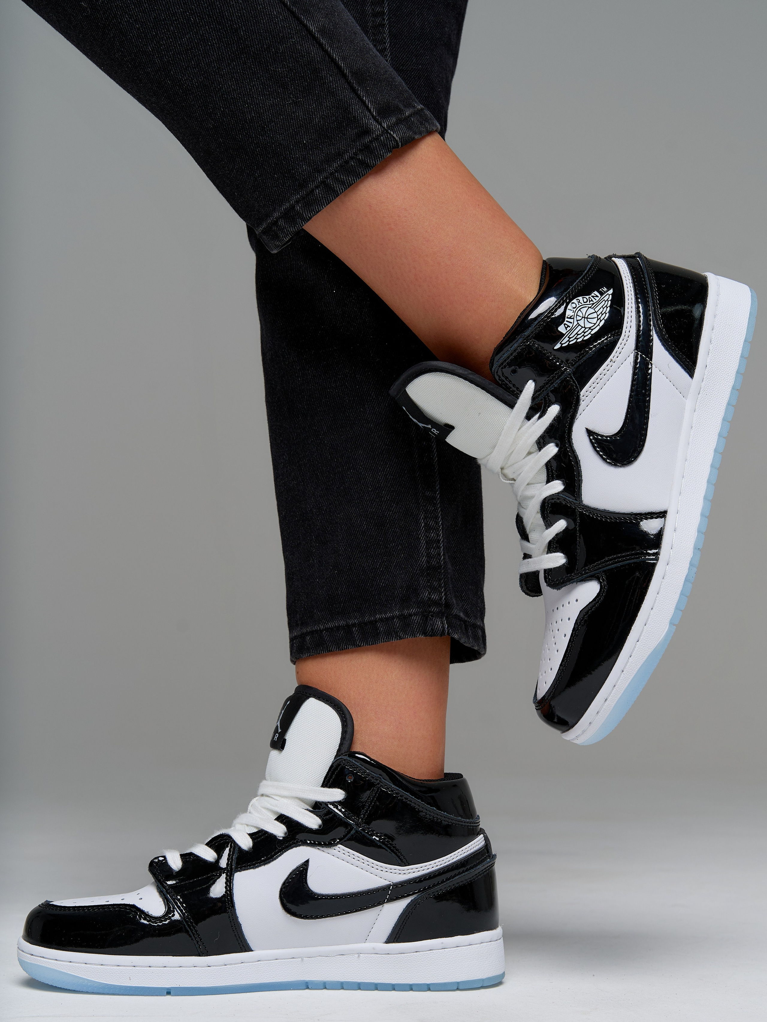 Кроссовки. Фотограф для маркетплейсов в Москве