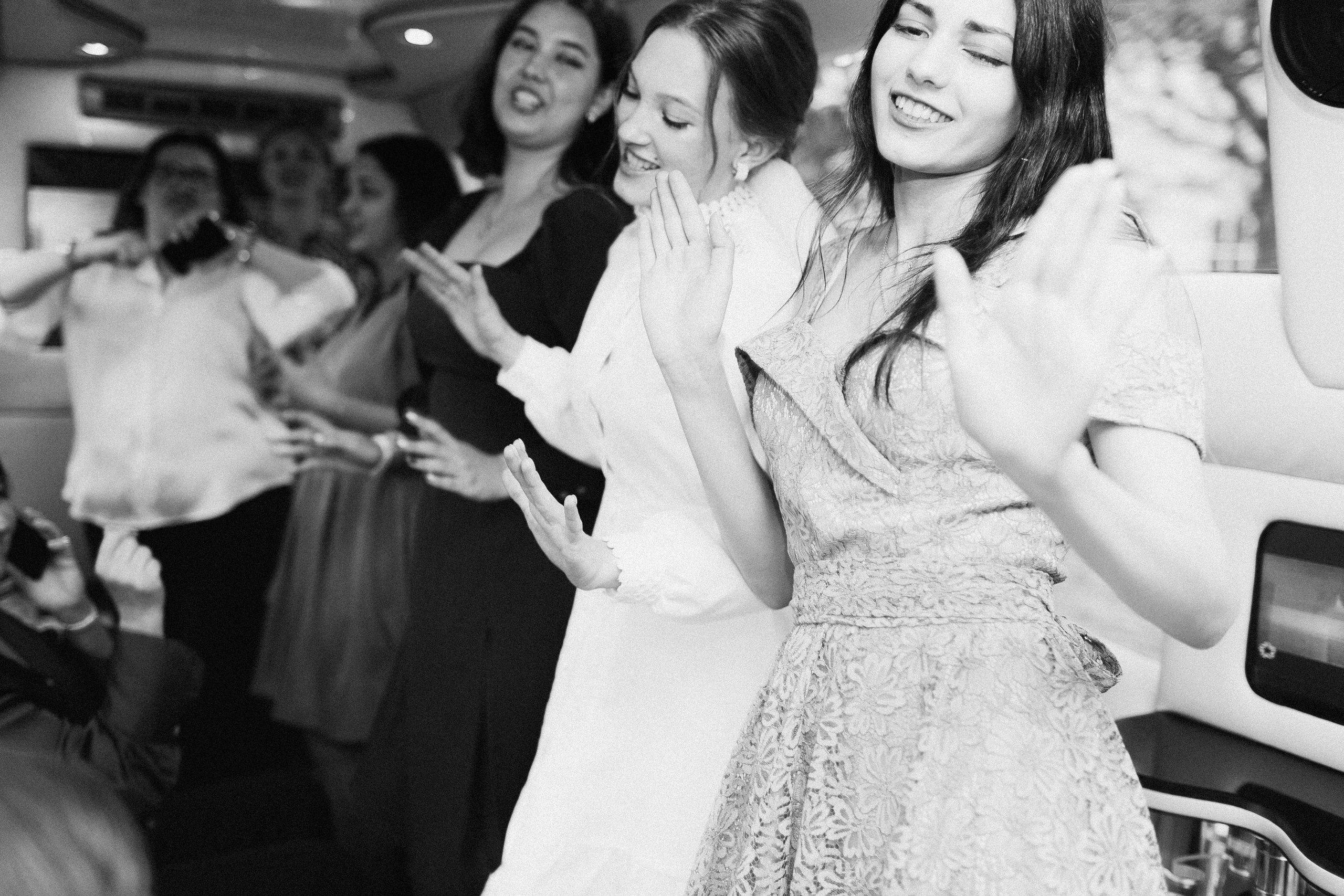 Съемка пары в осеннем городе и в студии. Свадебный и репортажный фотограф в Ярославле и Санкт-Петербурге Роман Микрюков